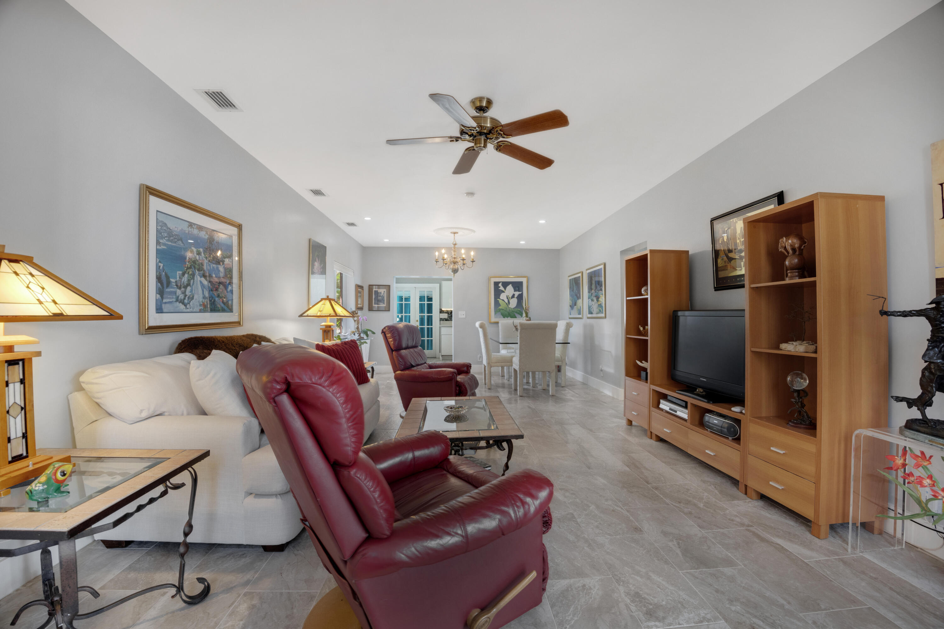 1501 Rose Street Property Photo 6