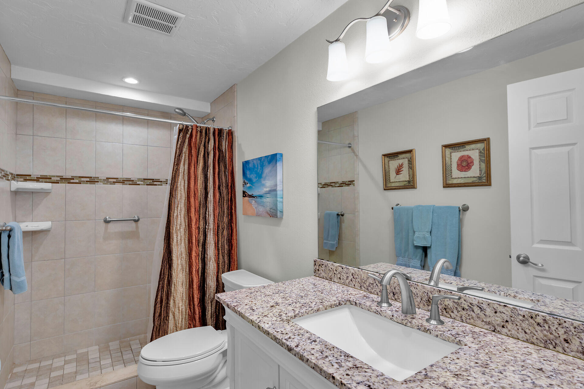 601 W Ocean Drive, 203a Property Photo 22