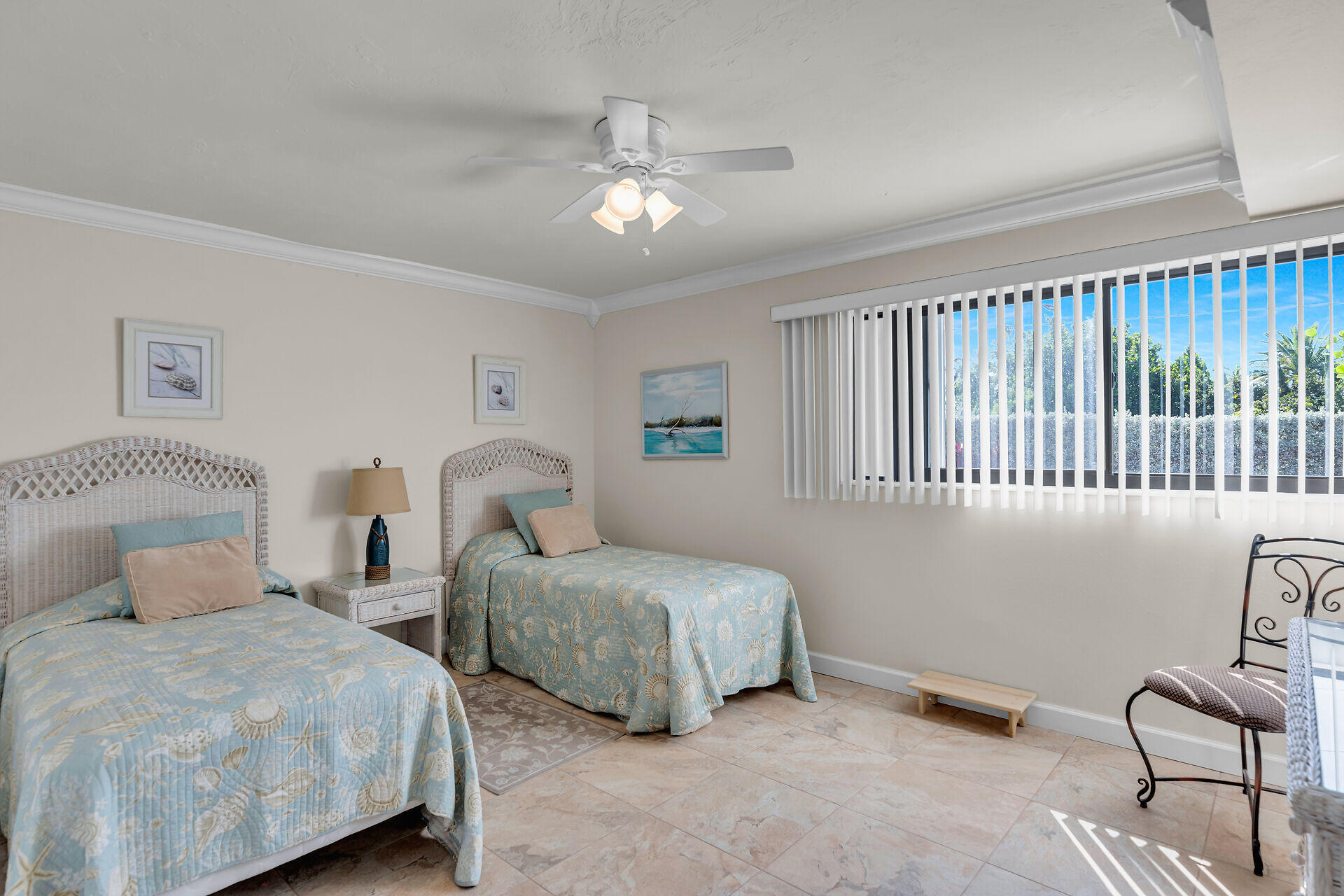 601 W Ocean Drive 203a Property Photo 23