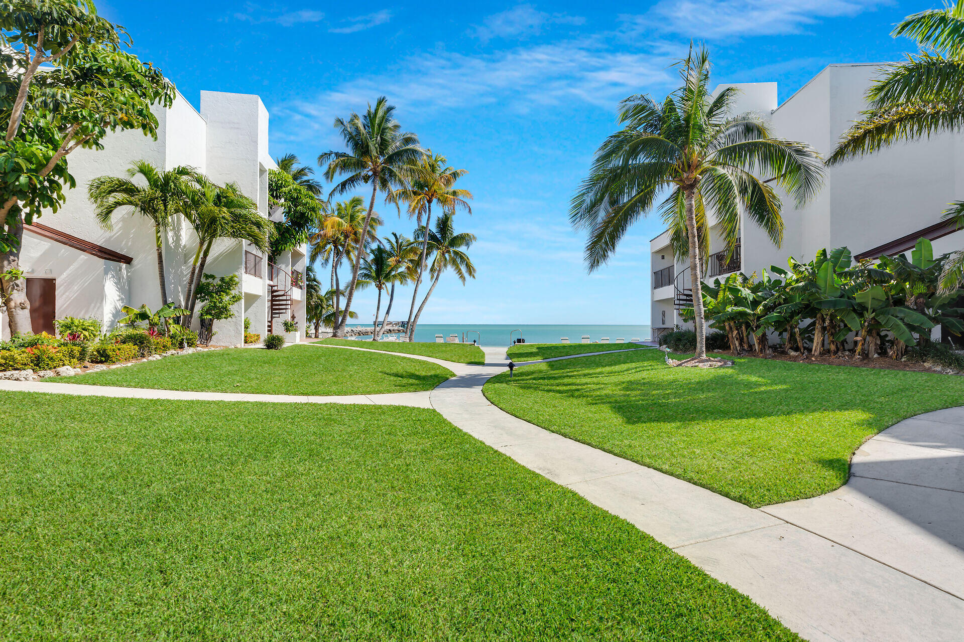 601 W Ocean Drive, 203a Property Photo 38