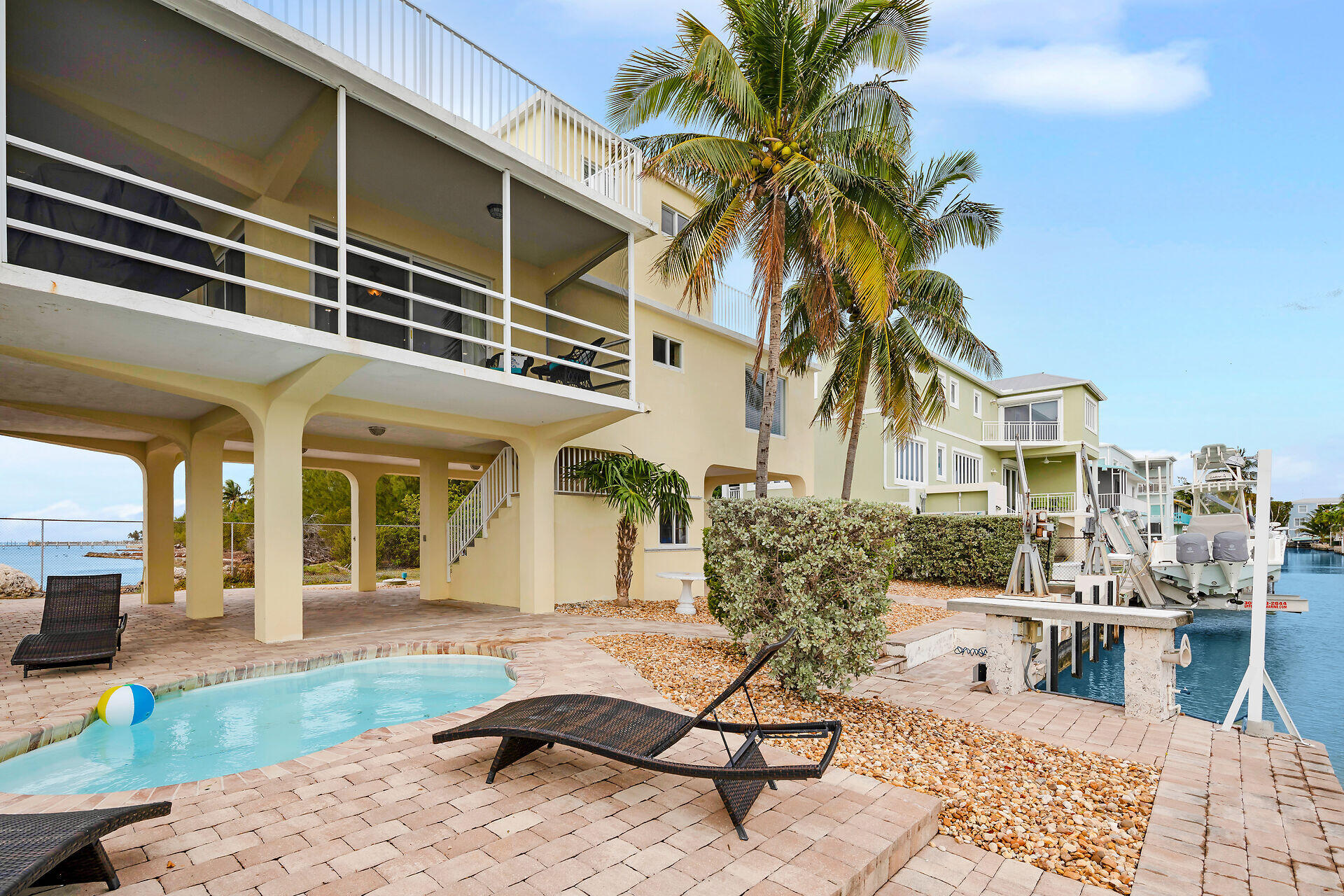137 Ocean Lane Property Photo 1