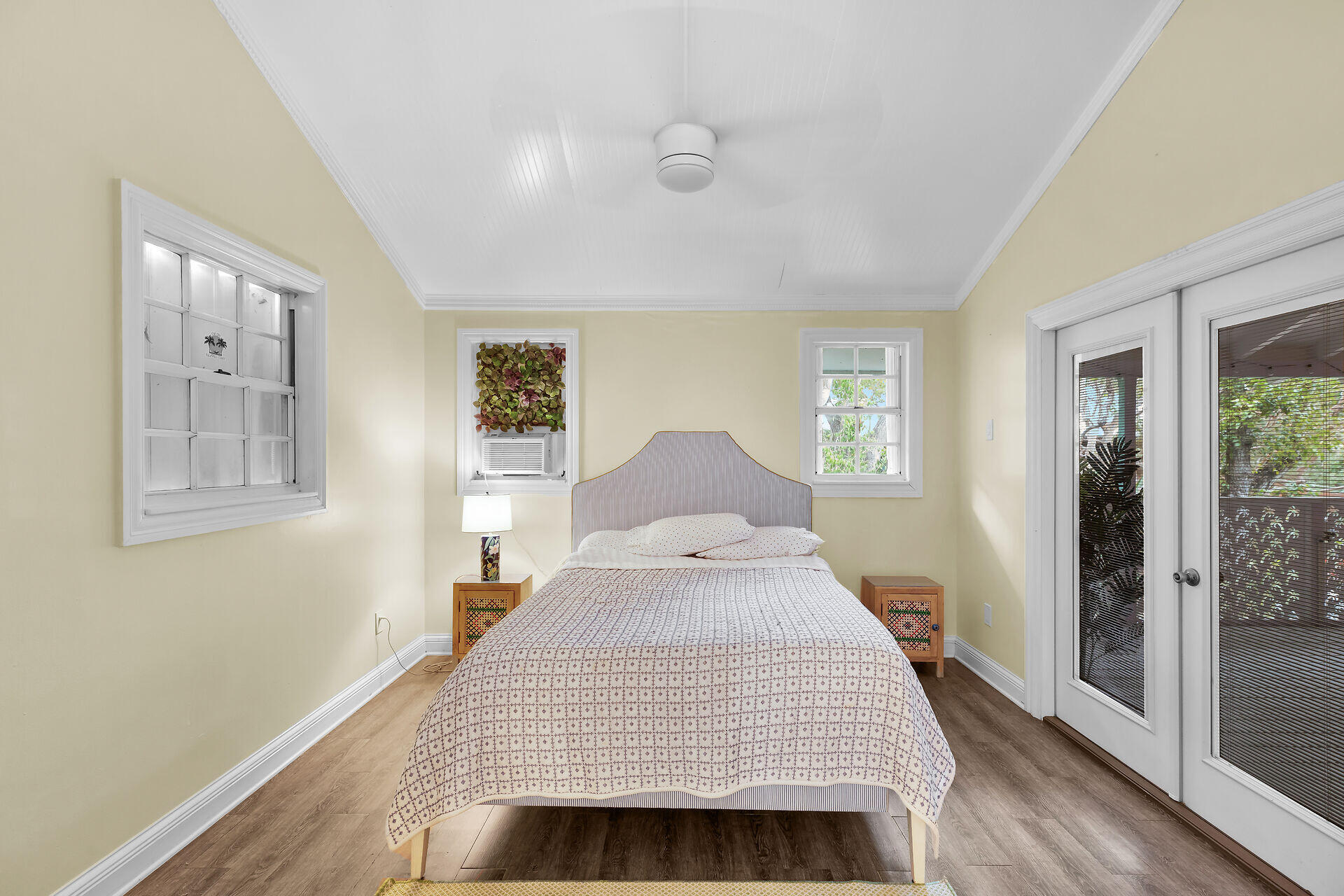 71 N Bay Harbor Drive Property Photo 15