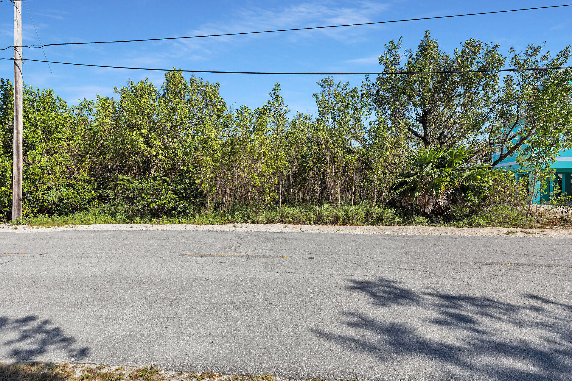 138 S Bahama Drive Property Photo 10