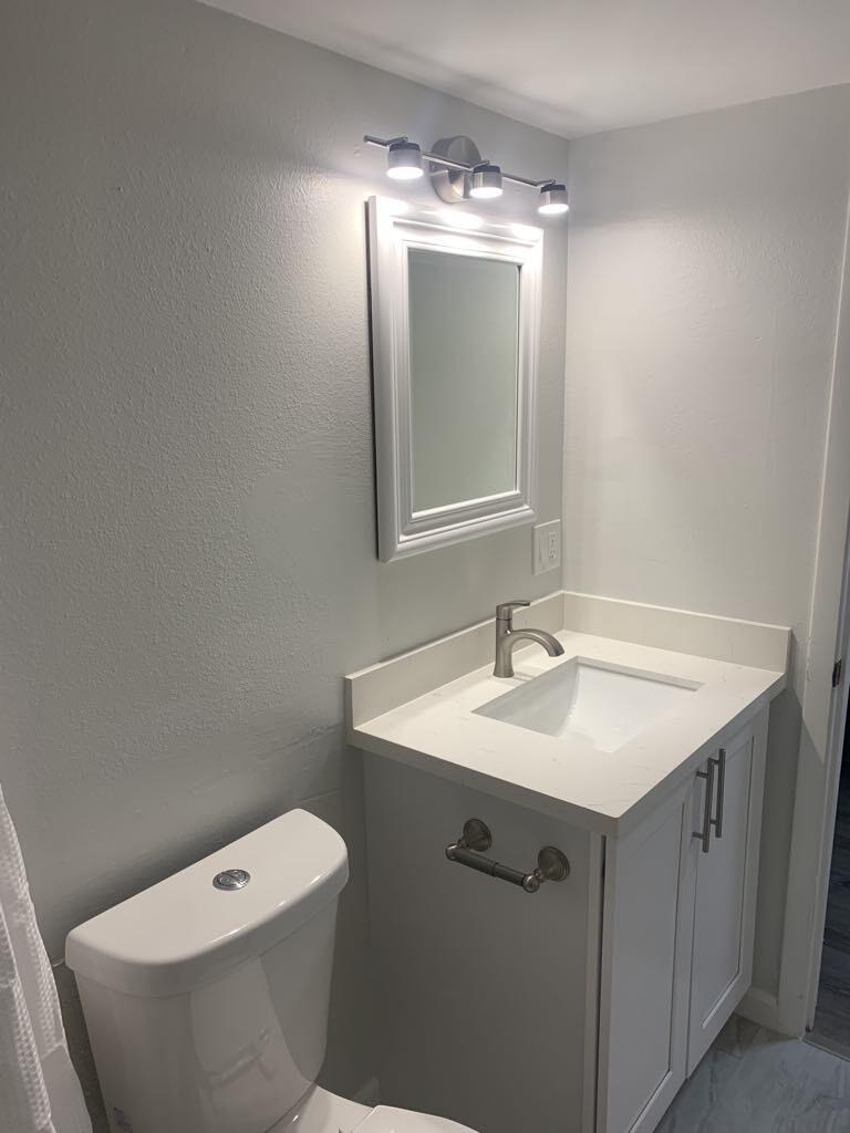 3930 S Roosevelt Boulevard, N304 Property Photo 9