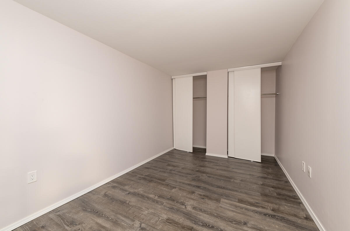 3930 S Roosevelt Boulevard, W202 Property Photo 7