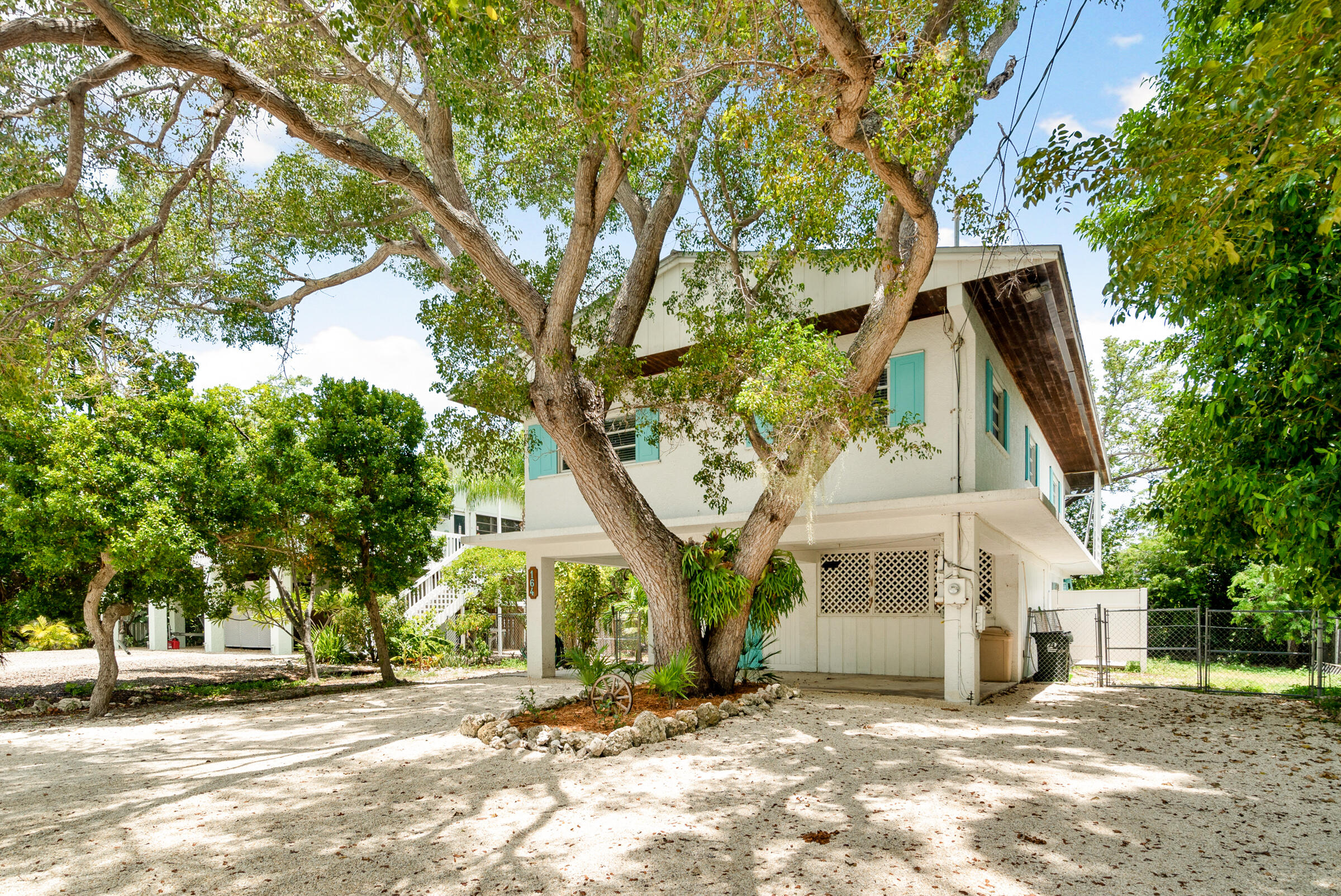 164 Ocean Drive Property Photo 3