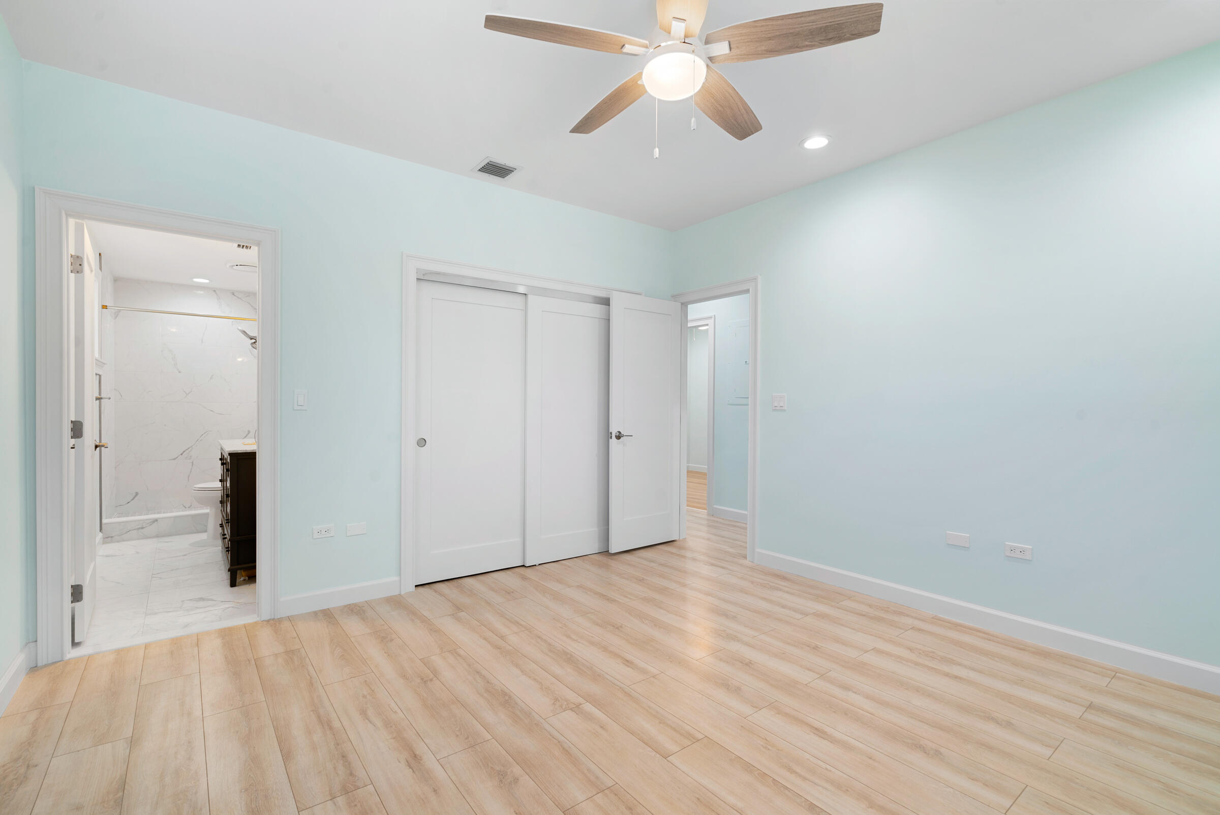 164 Ocean Drive Property Photo 9