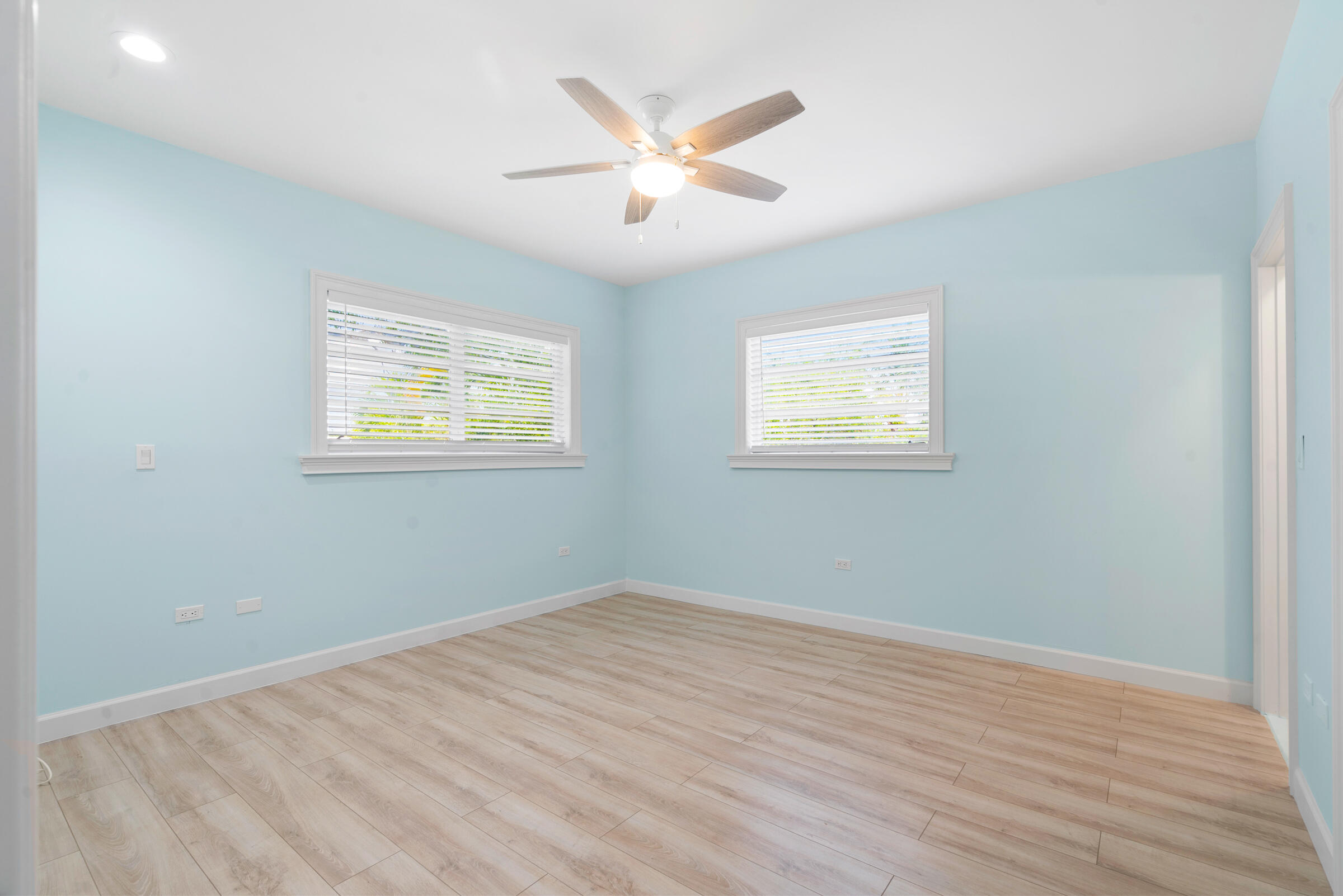 164 Ocean Drive Property Photo 10