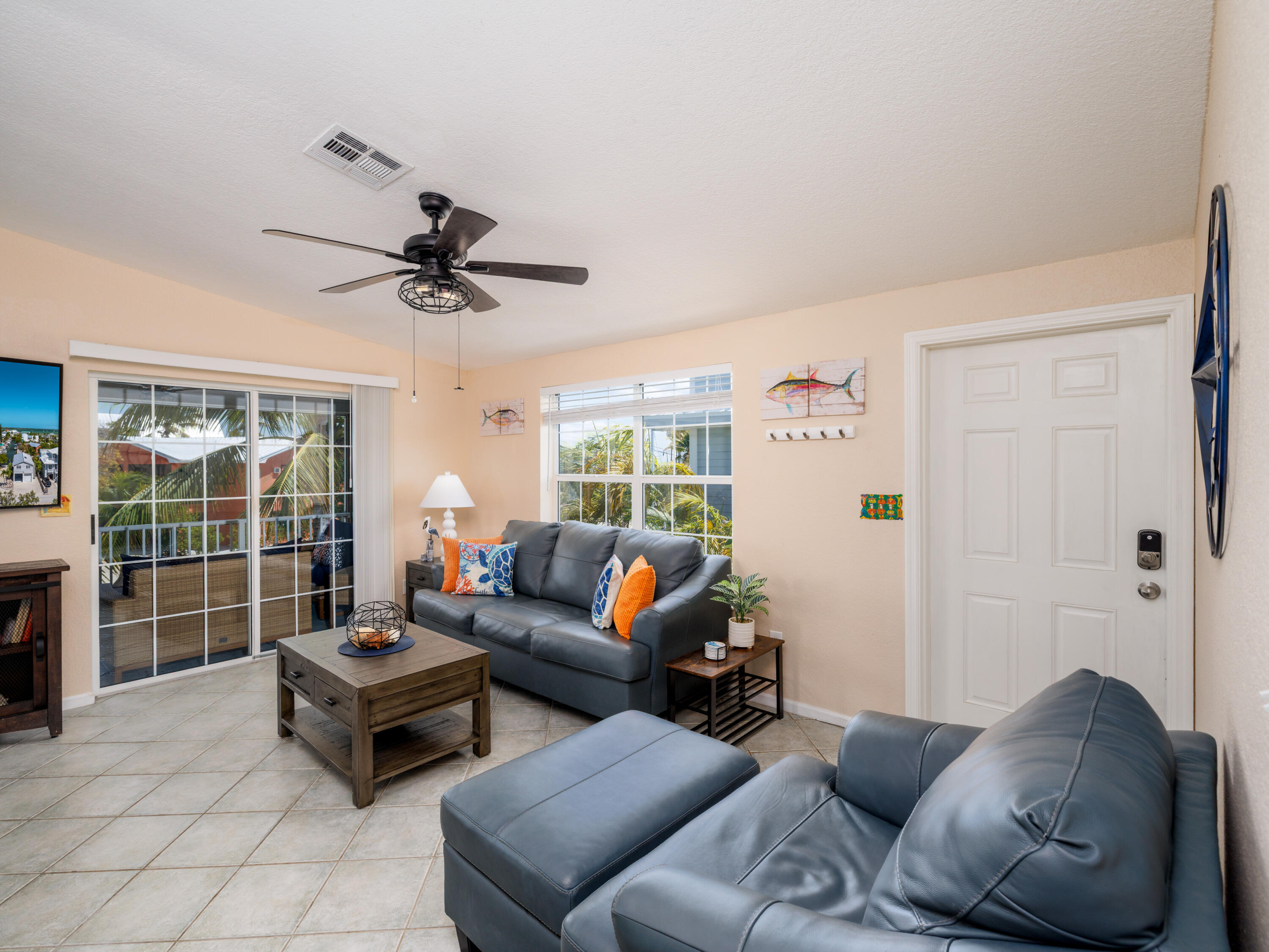 873 Indies Road Property Photo 6