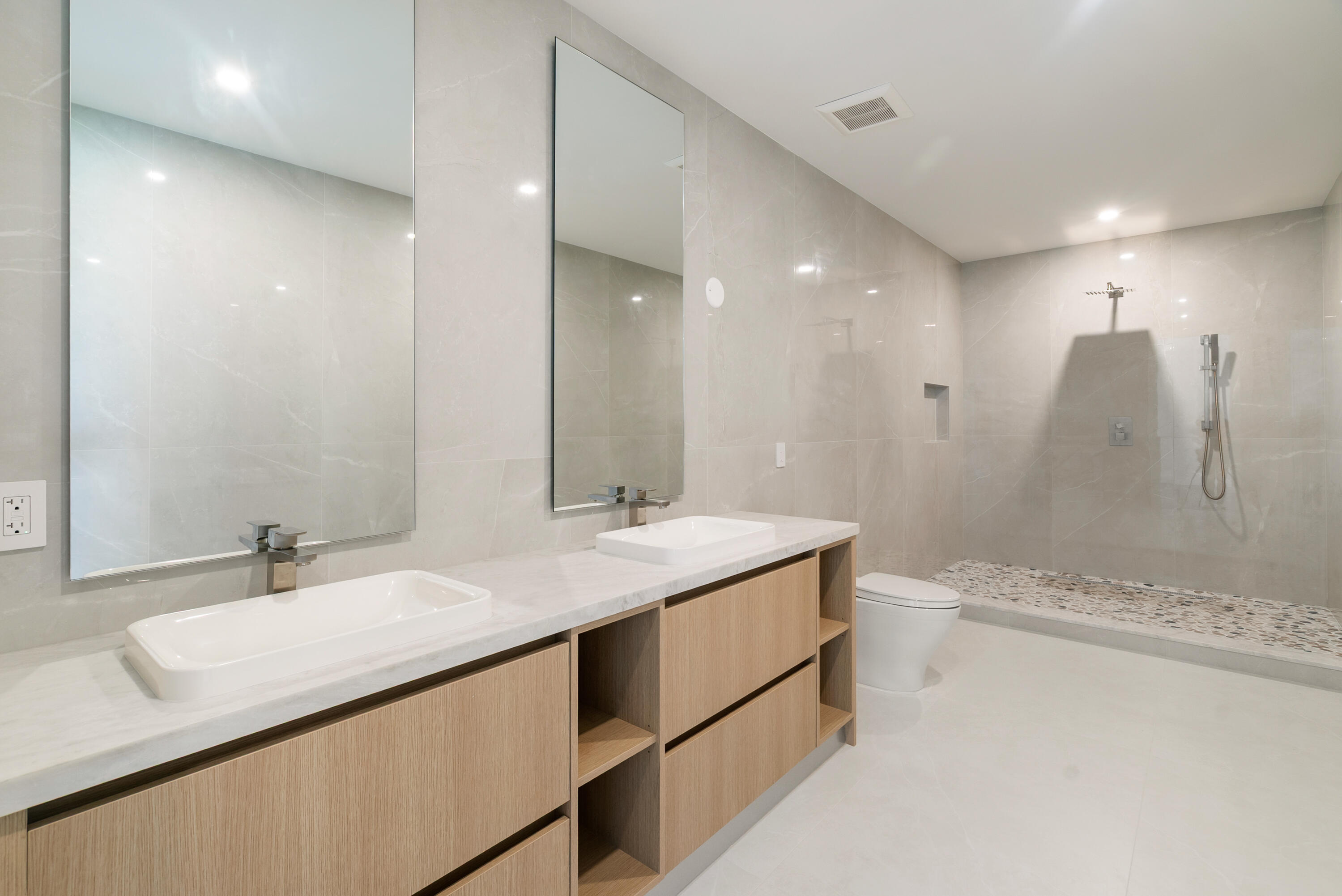 2405 Coco Plum Drive Property Photo 53