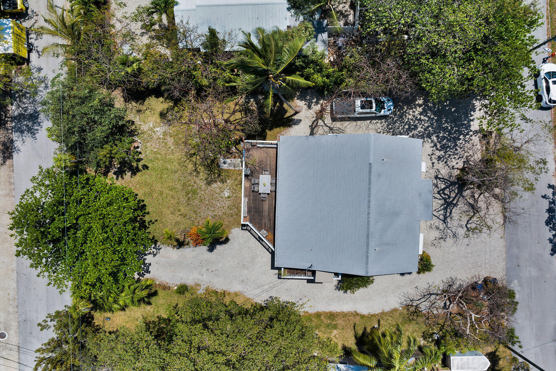 663 50th Ct Gulf Property Photo 2