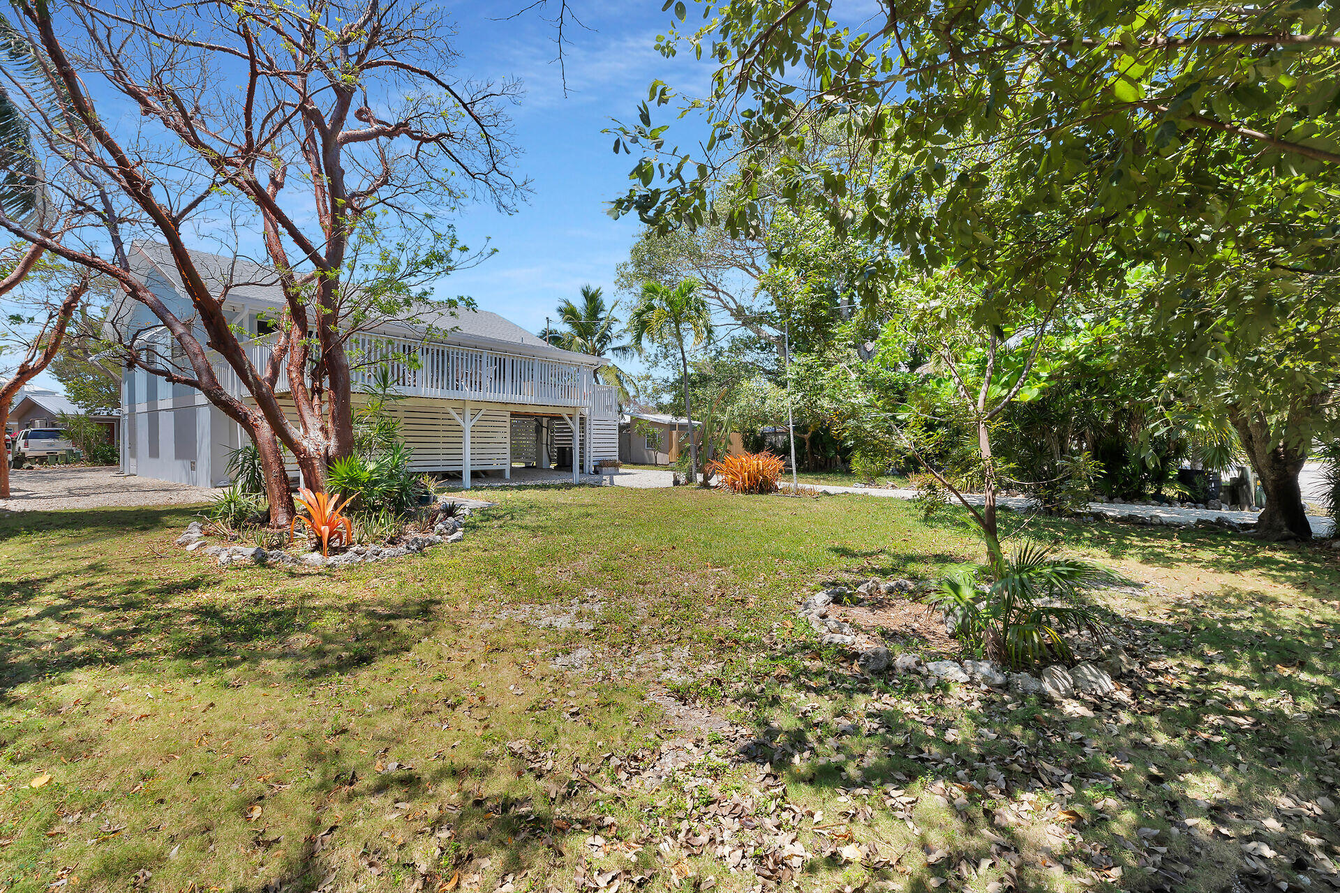 663 50th Ct Gulf Property Photo 3