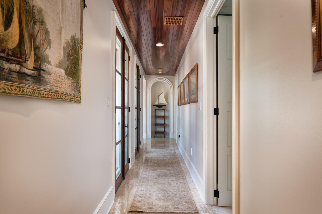 205 15th Circle Property Photo 13
