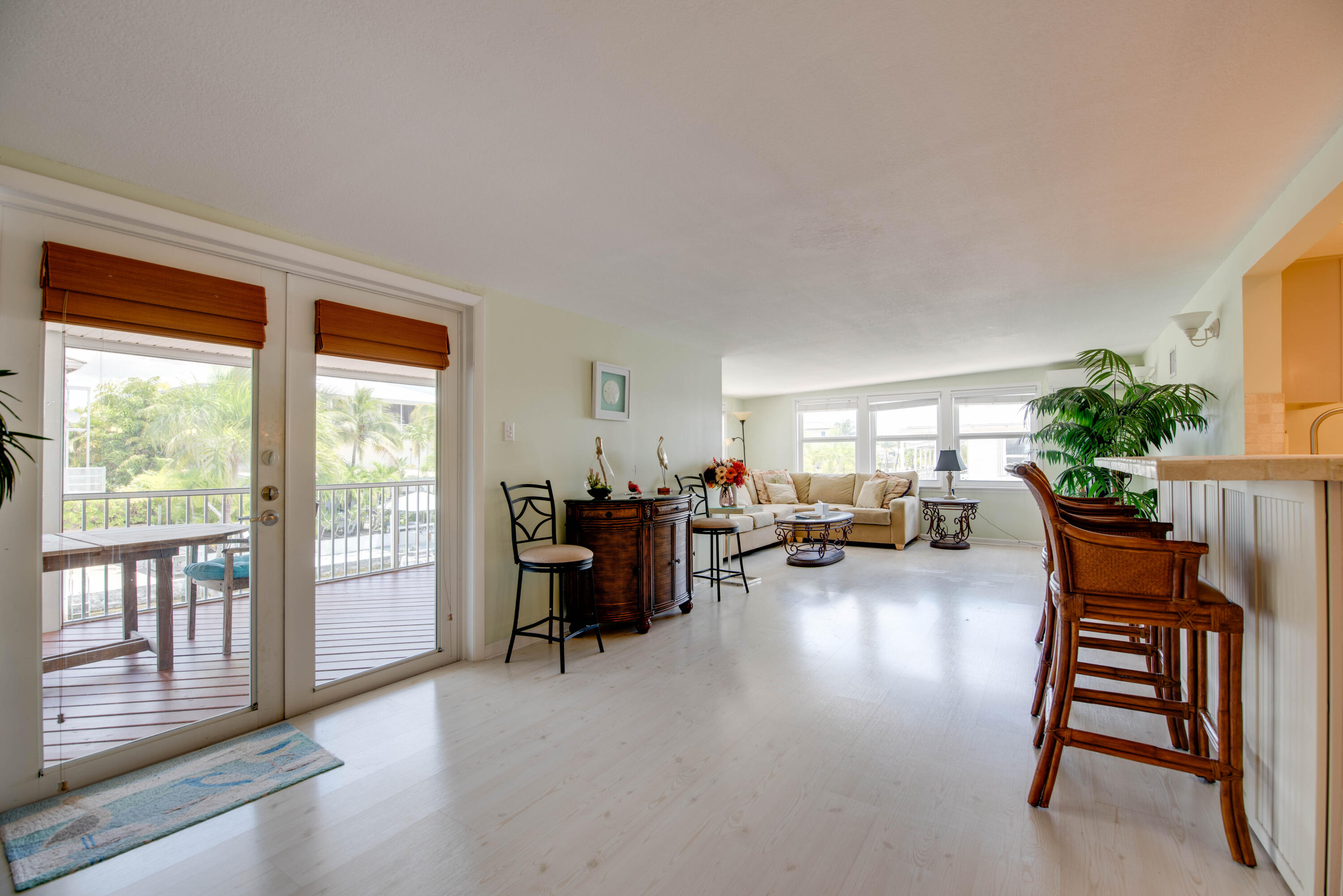 951 Lagoon Drive Property Photo 14