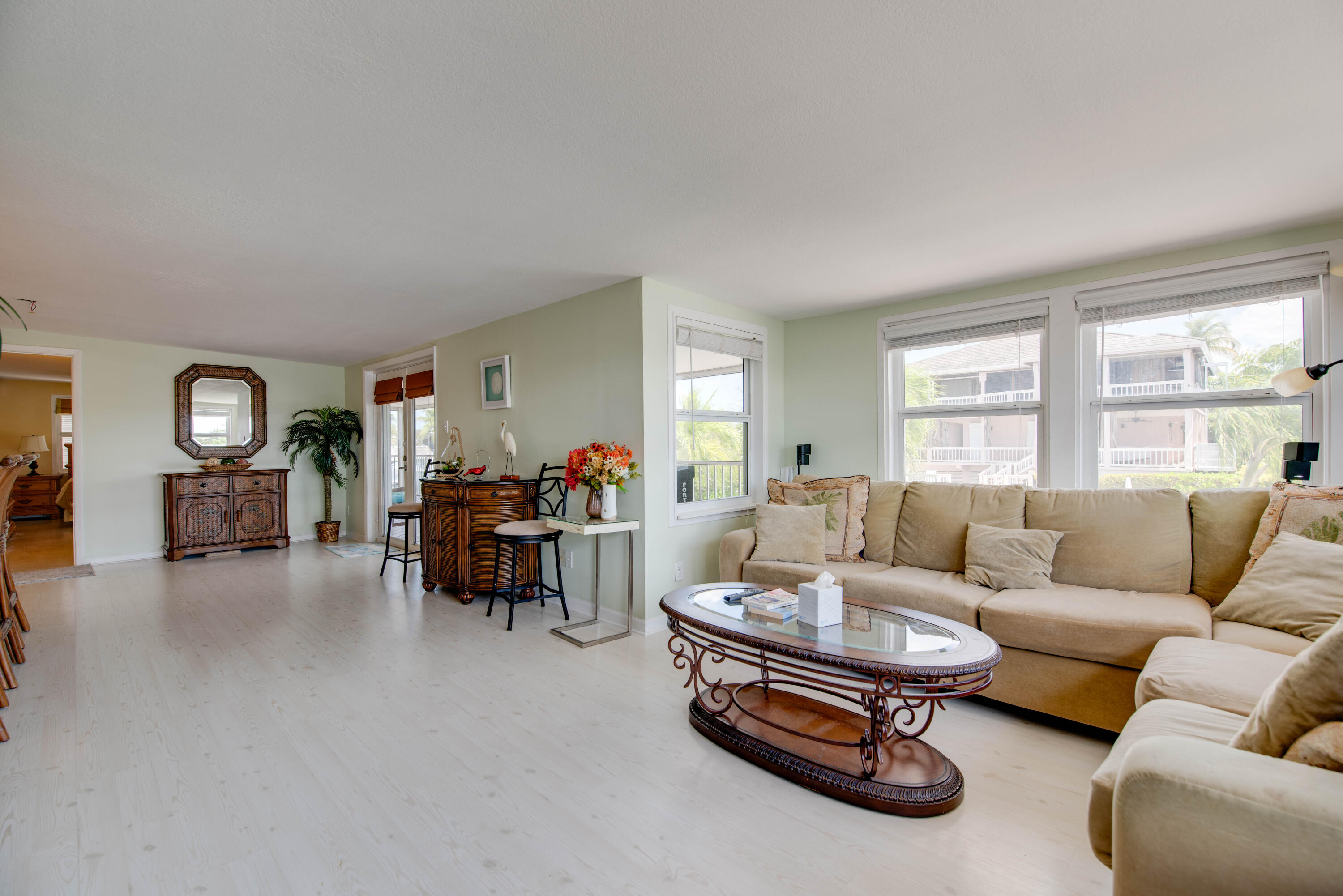 951 Lagoon Drive Property Photo 16