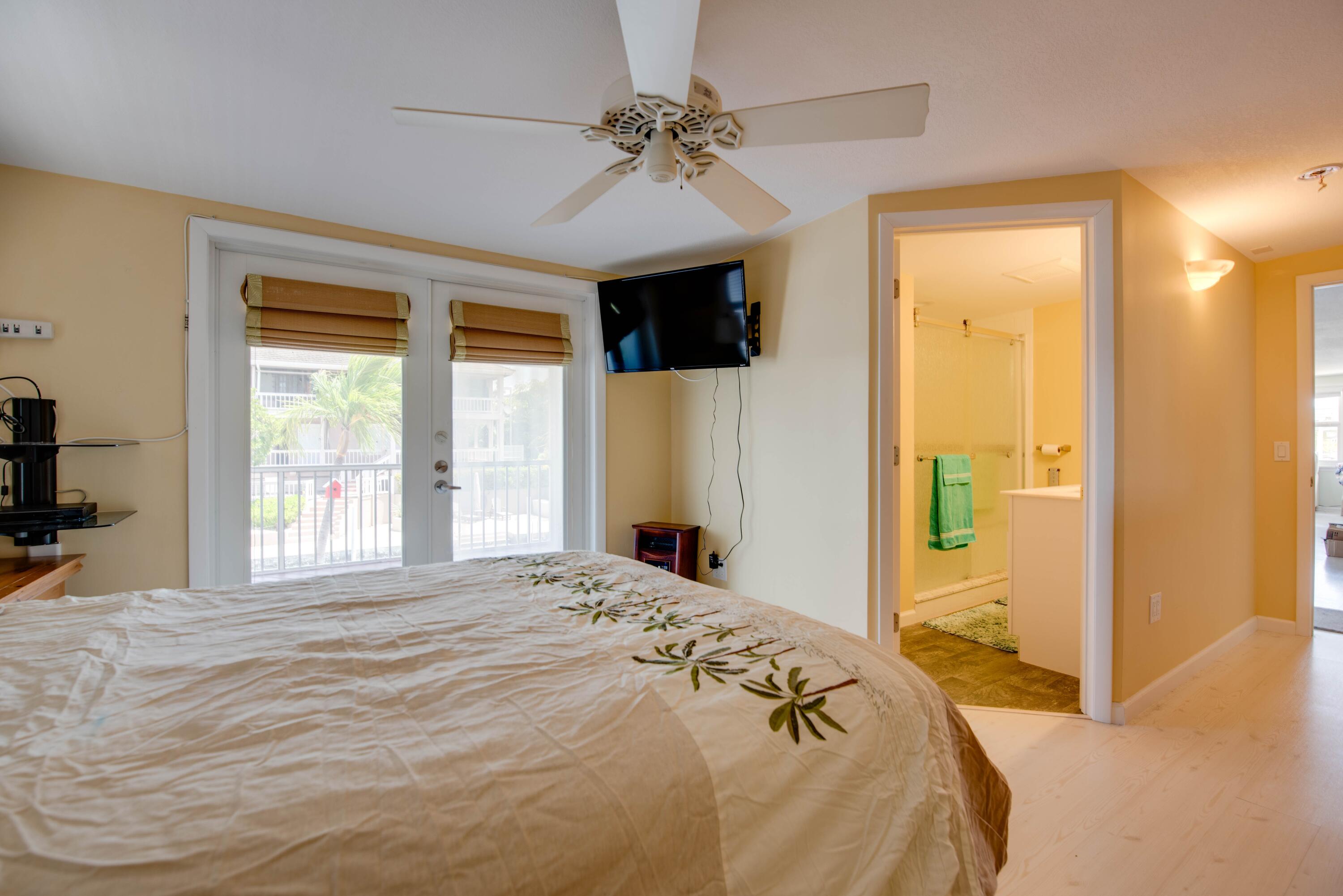 951 Lagoon Drive Property Photo 26