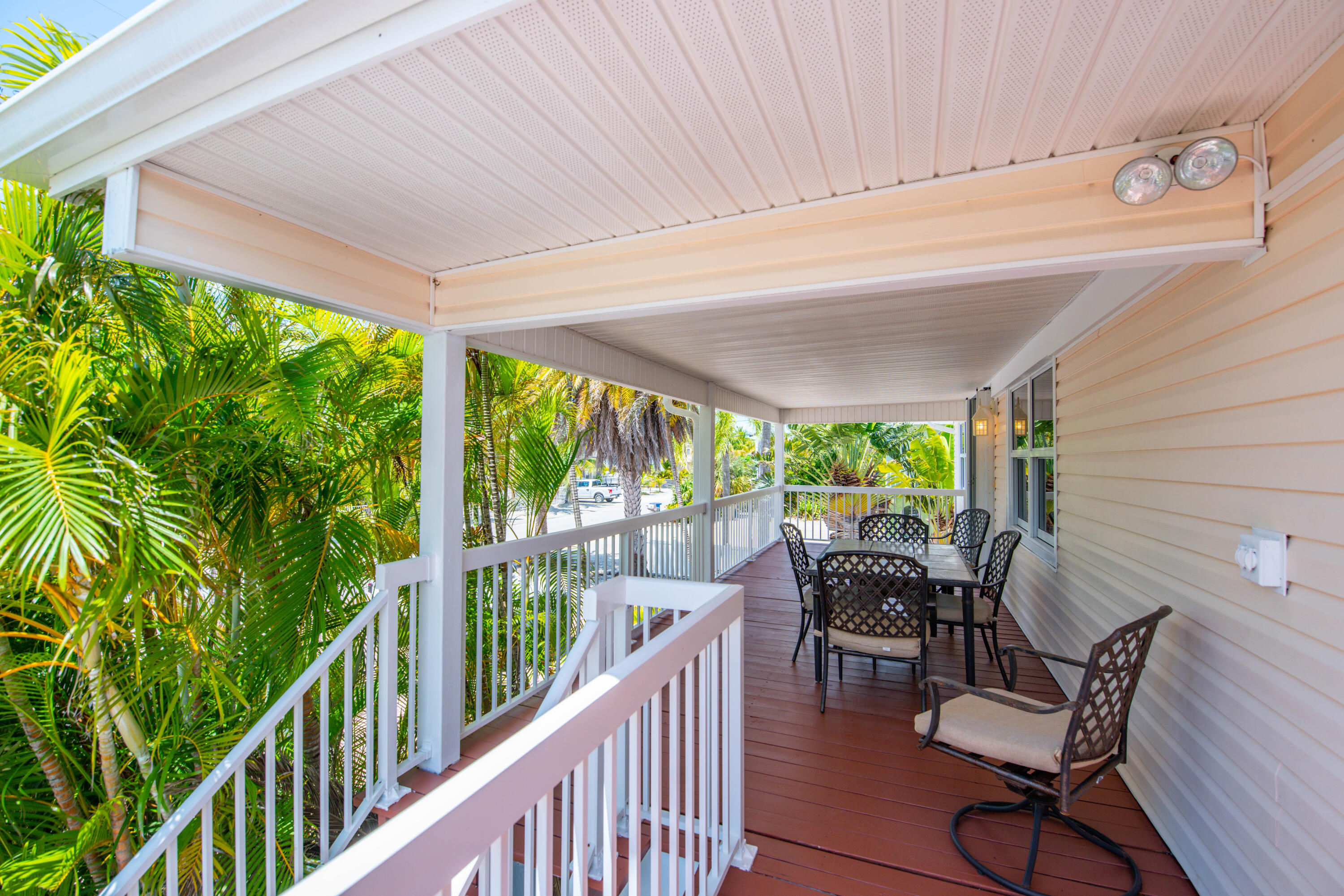 951 Lagoon Drive Property Photo 33