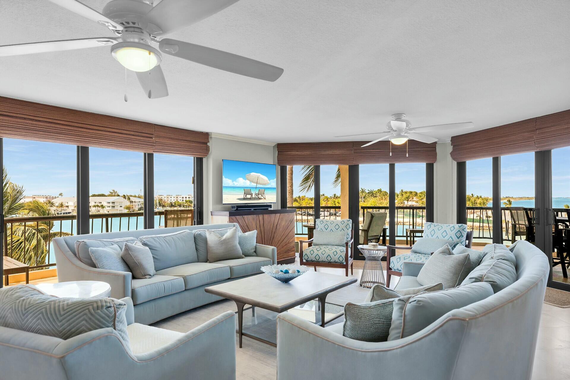 101 E Ocean Drive, C401 Property Photo 2