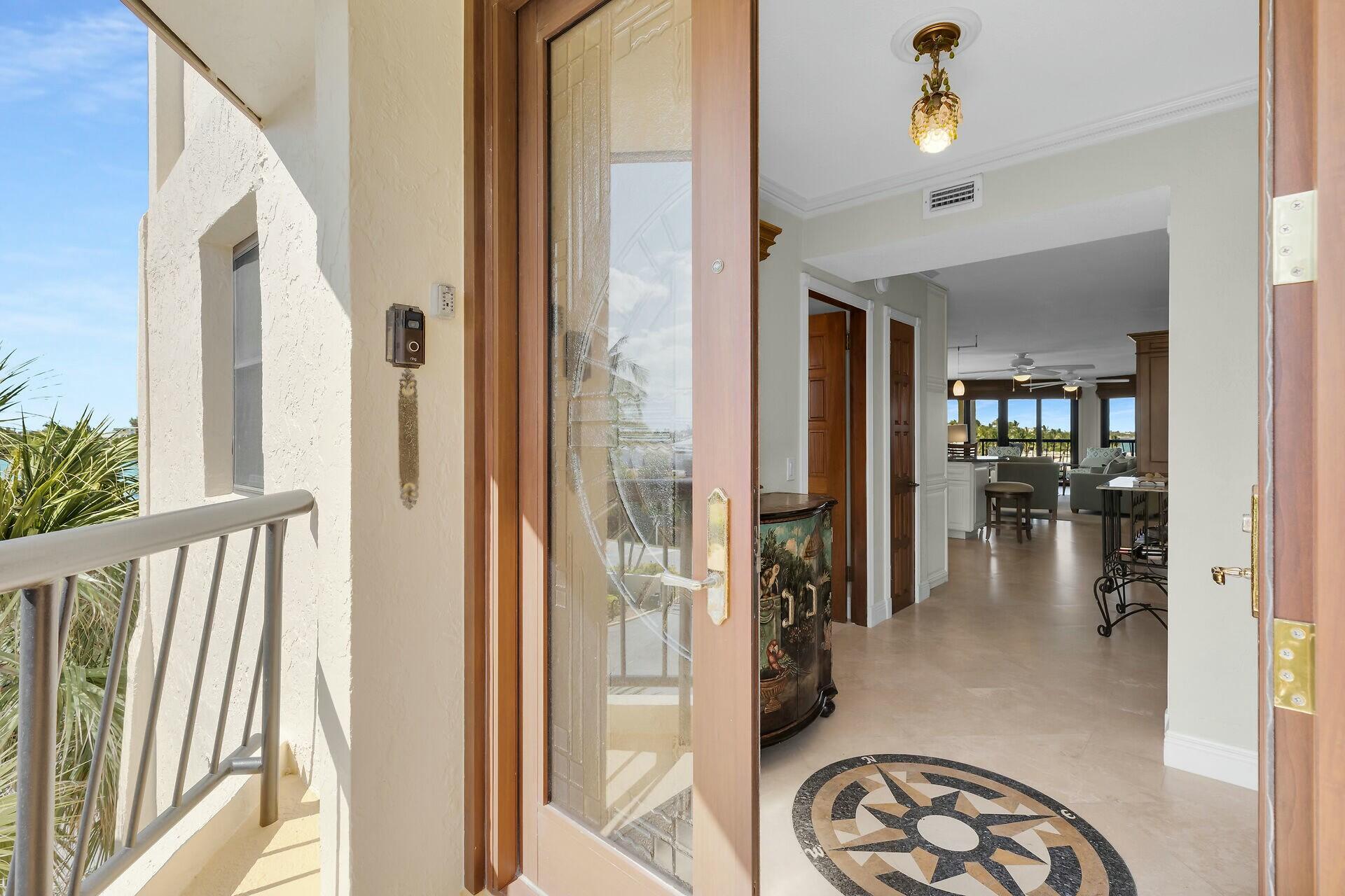 101 E Ocean Drive, C401 Property Photo 19