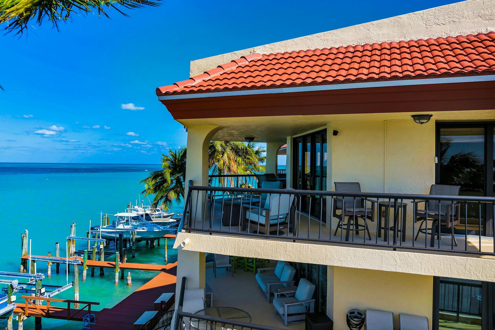 101 E Ocean Drive, C401 Property Photo 23