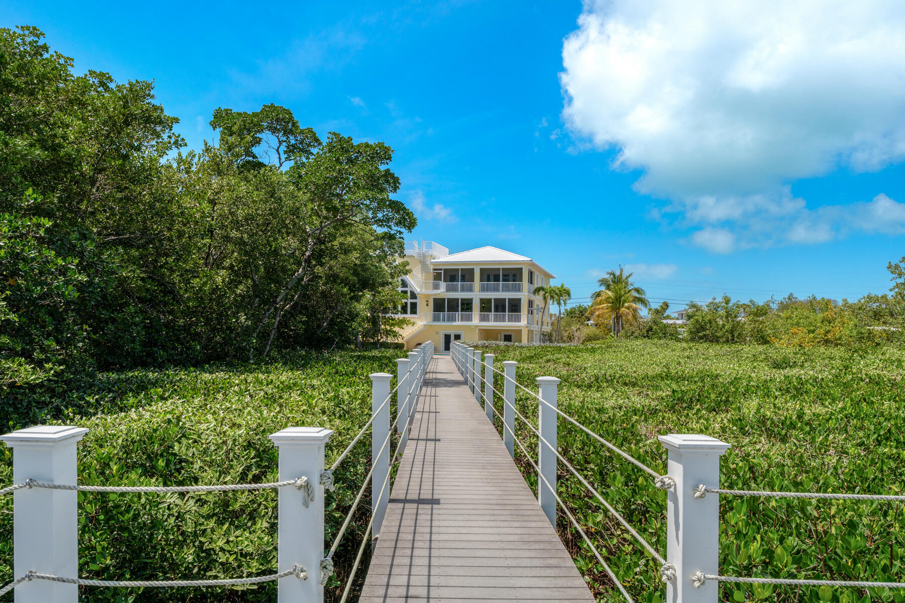 205 Stirrup Key Boulevard Property Photo 54