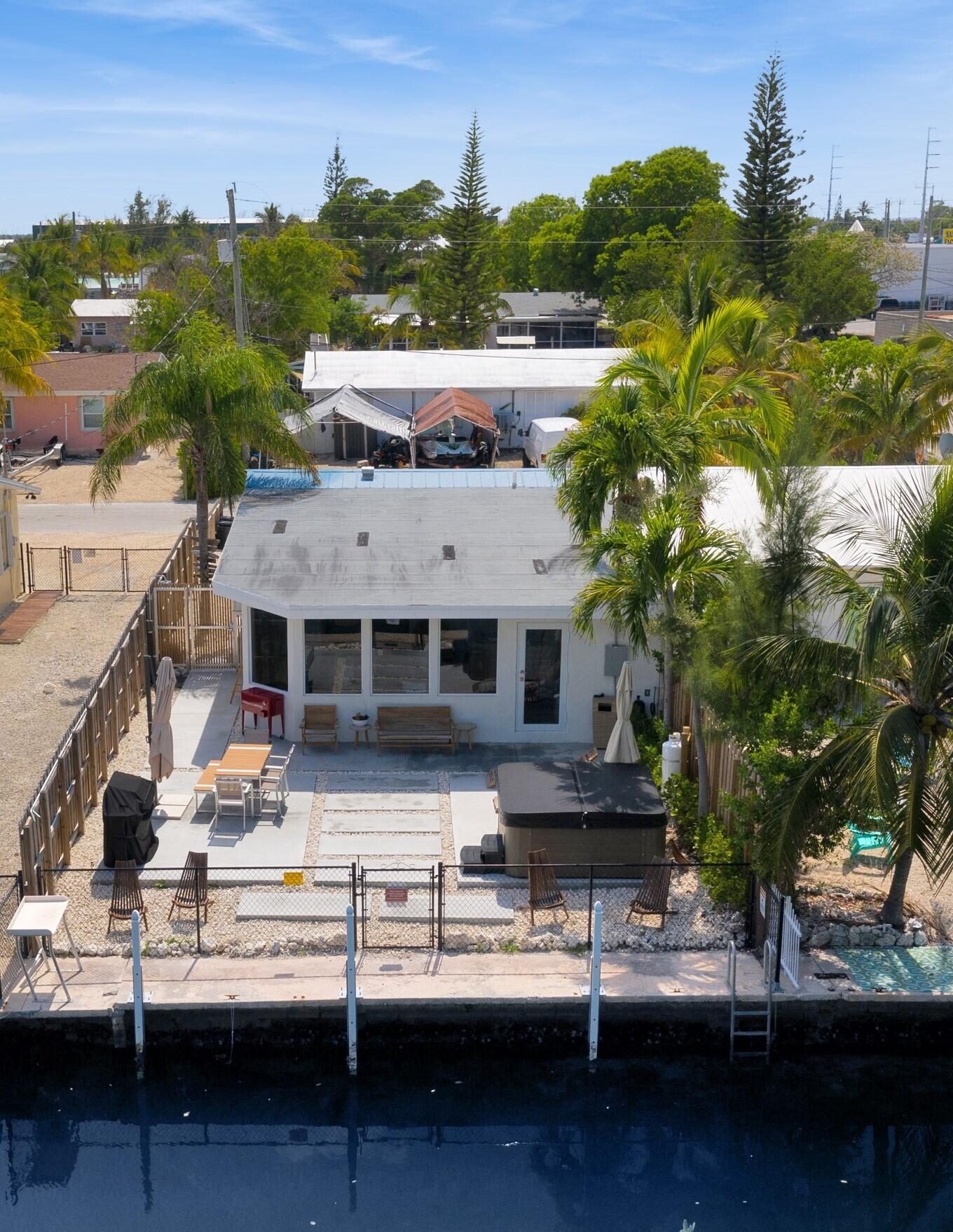 202 51st Street Property Photo 2