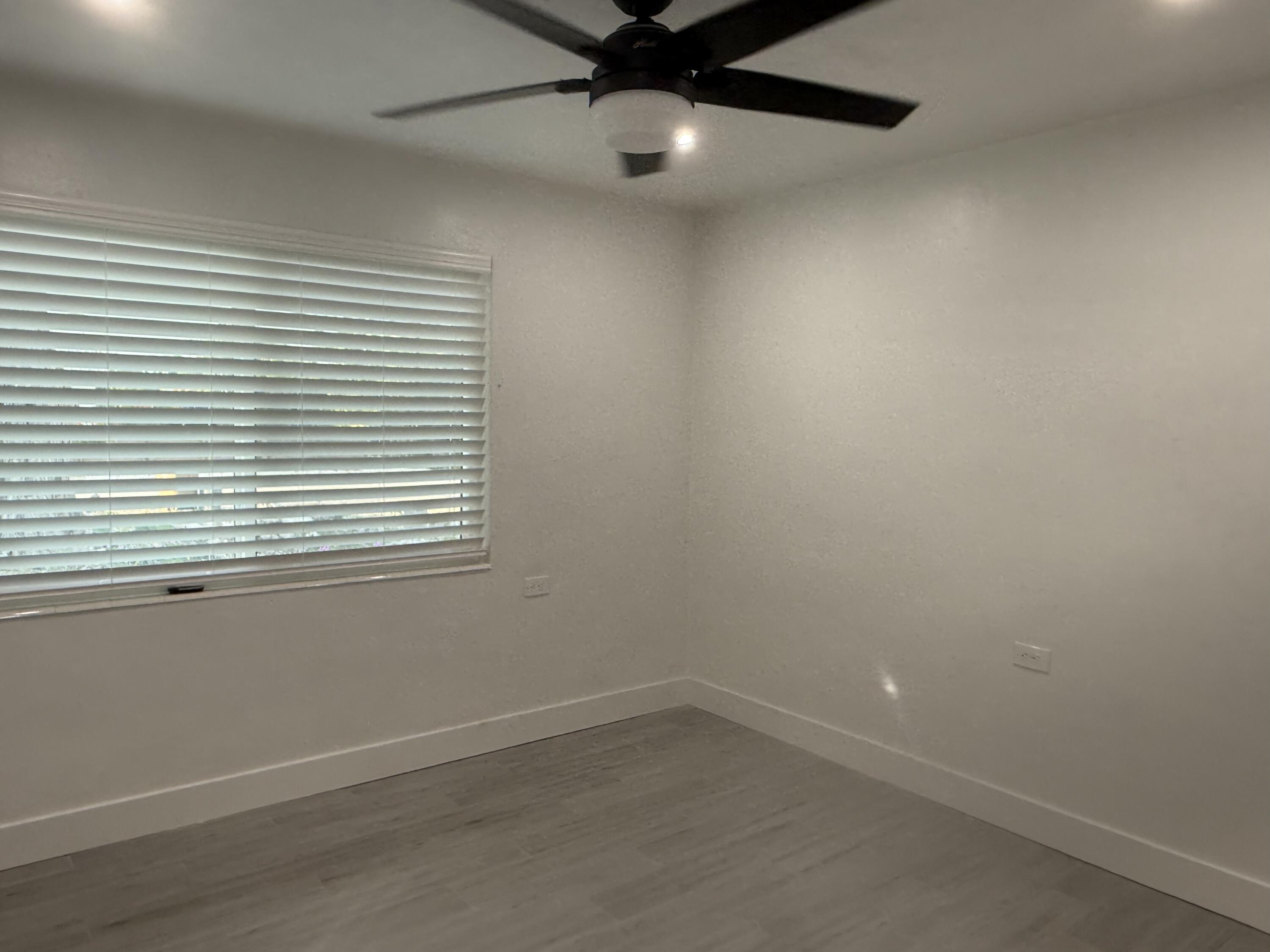 29656 Constitution Avenue Property Photo 12