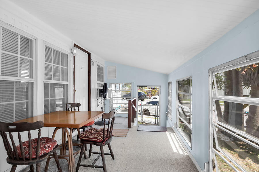6800 Maloney Avenue, 17 Property Photo 10
