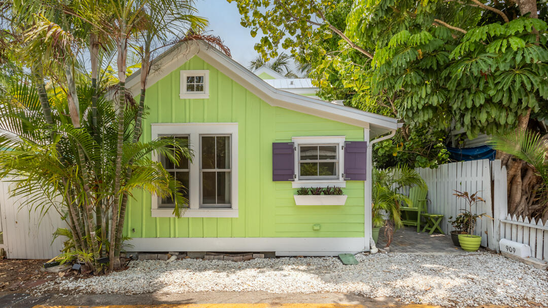 909 Pohalski Street, F Property Photo