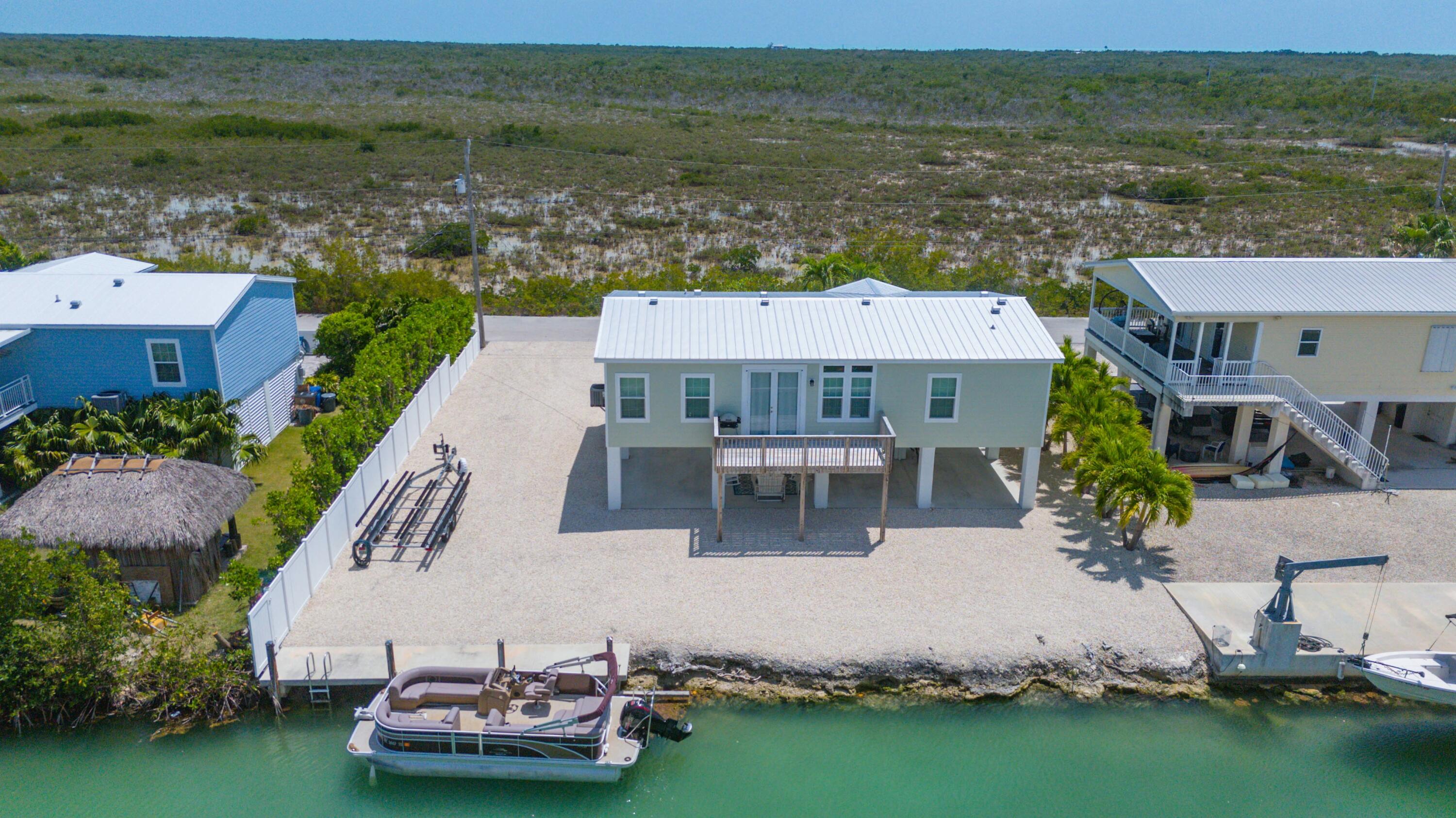 17287 Cayman Drive Property Photo 2
