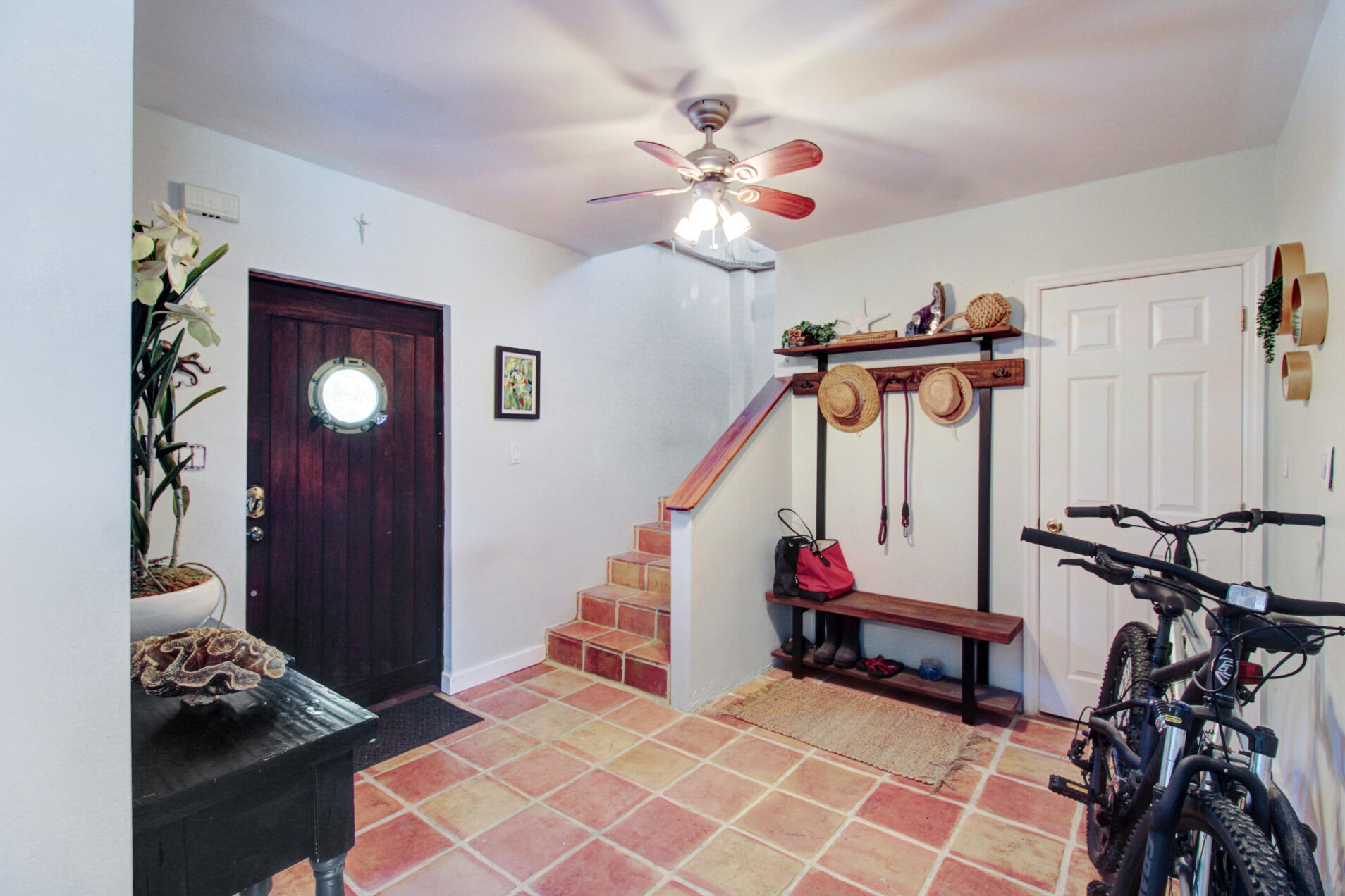 133 Valois Boulevard Property Photo 8