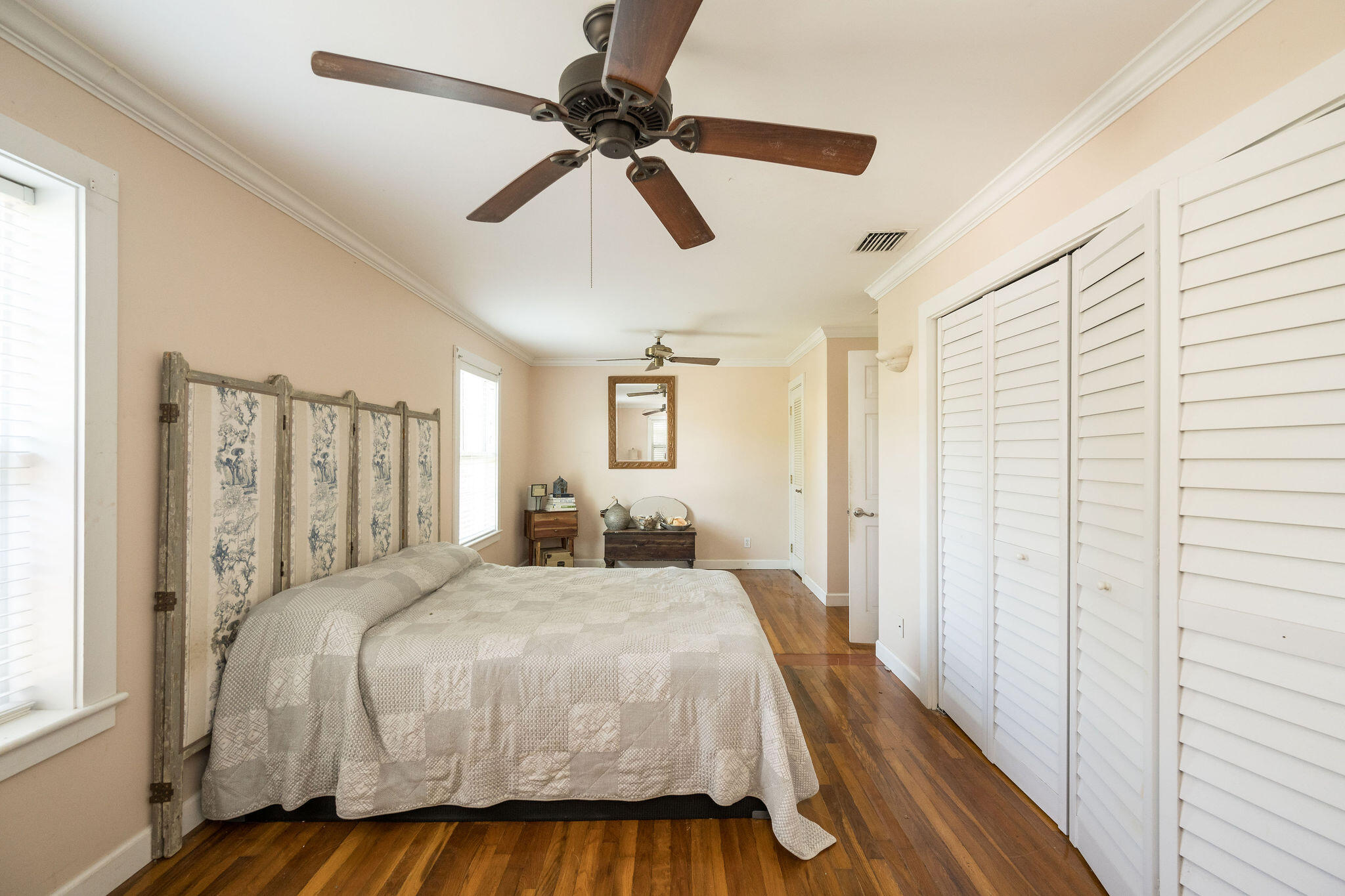 2017 Fogarty Avenue Property Photo 8