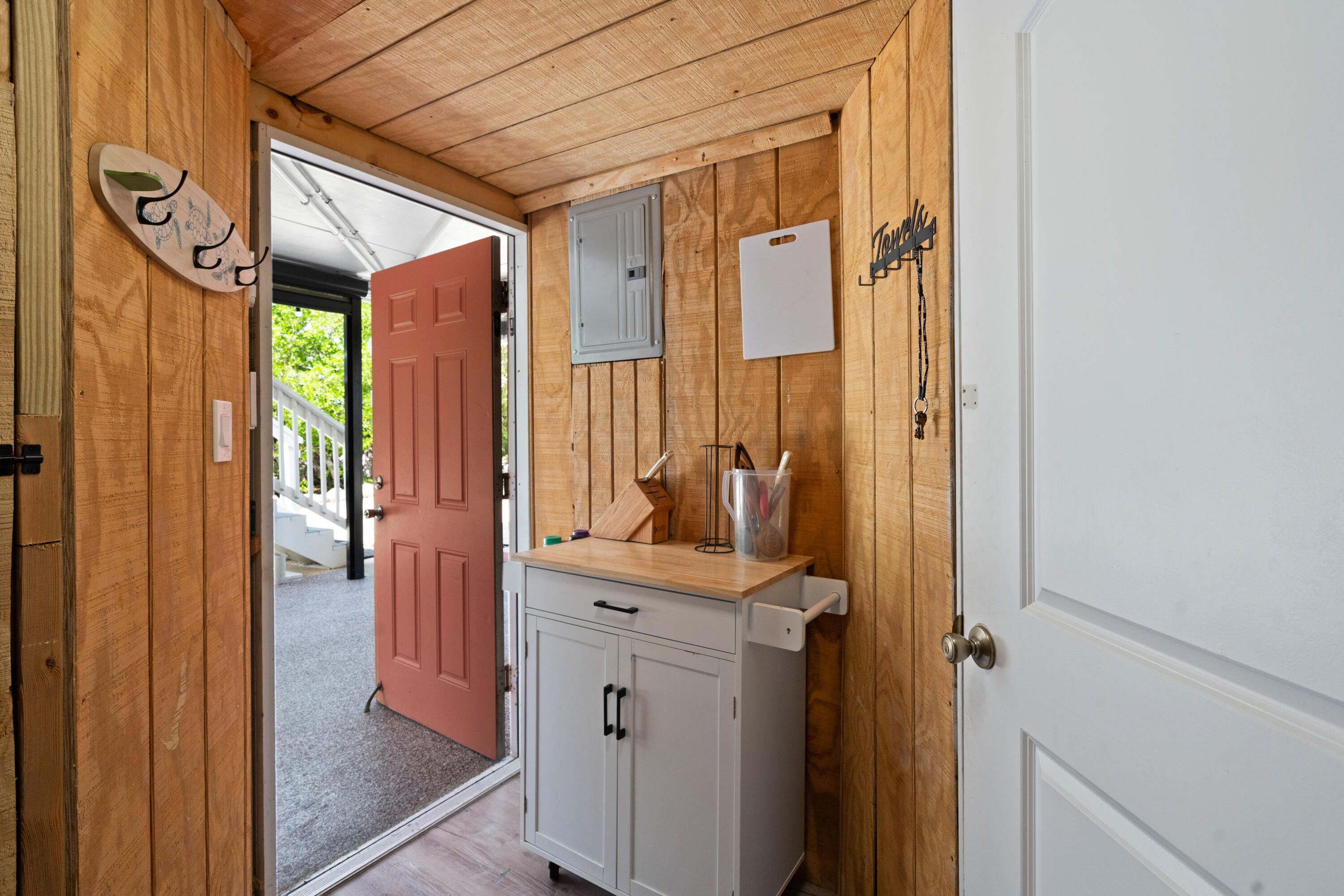 3746 Park Avenue Property Photo 11