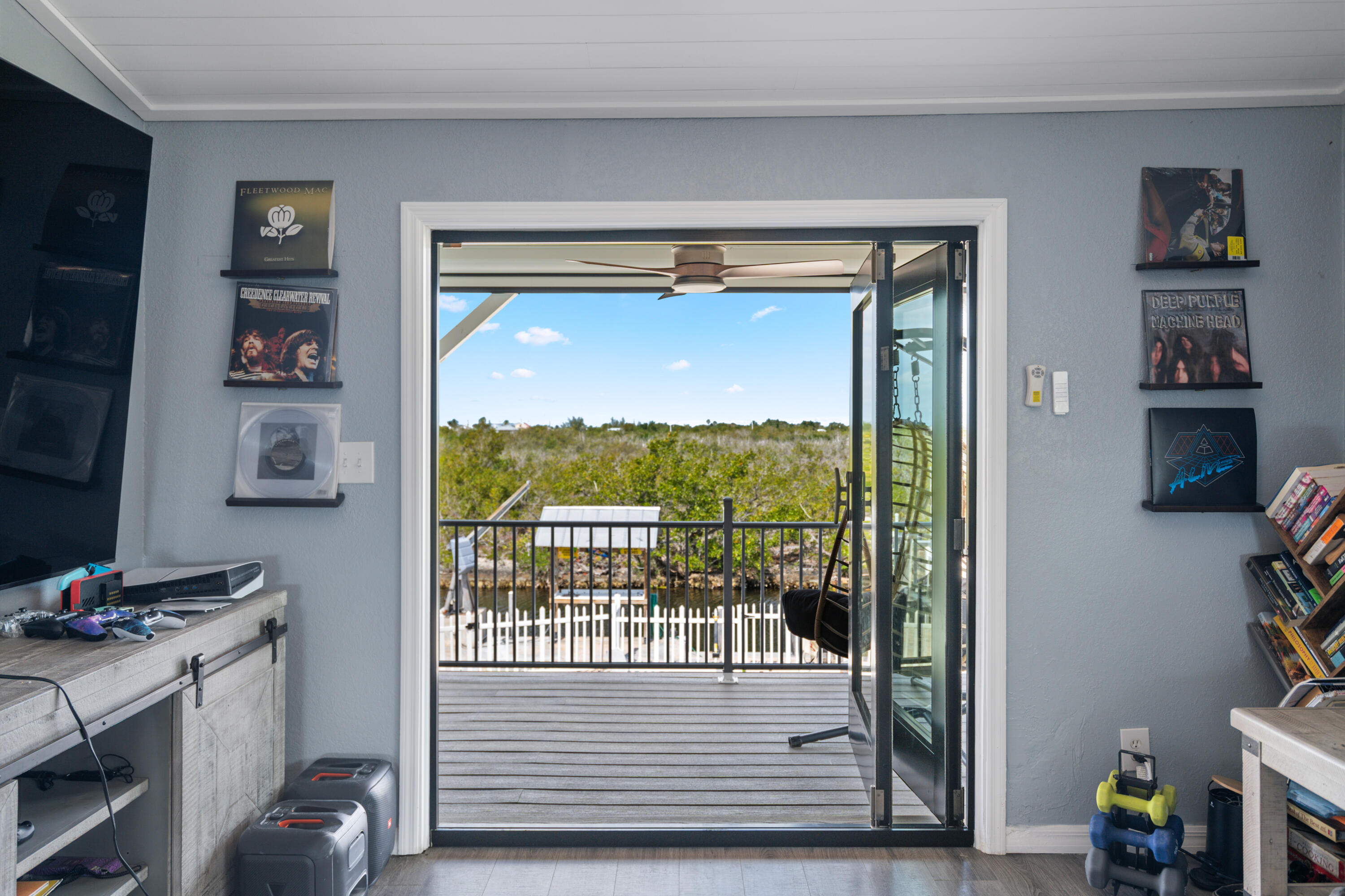 3746 Park Avenue Property Photo 29