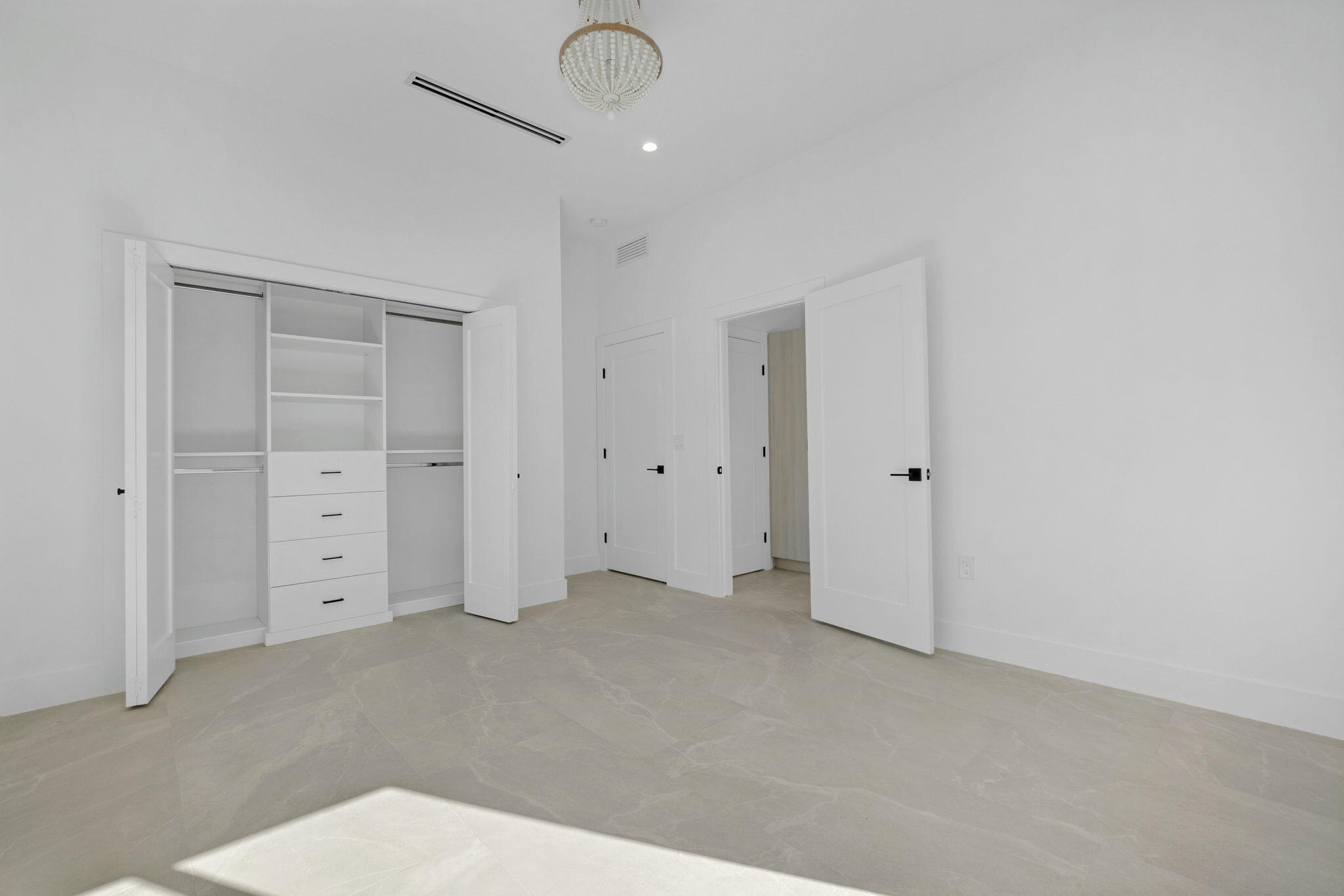 129 N Indies Drive Property Photo 13