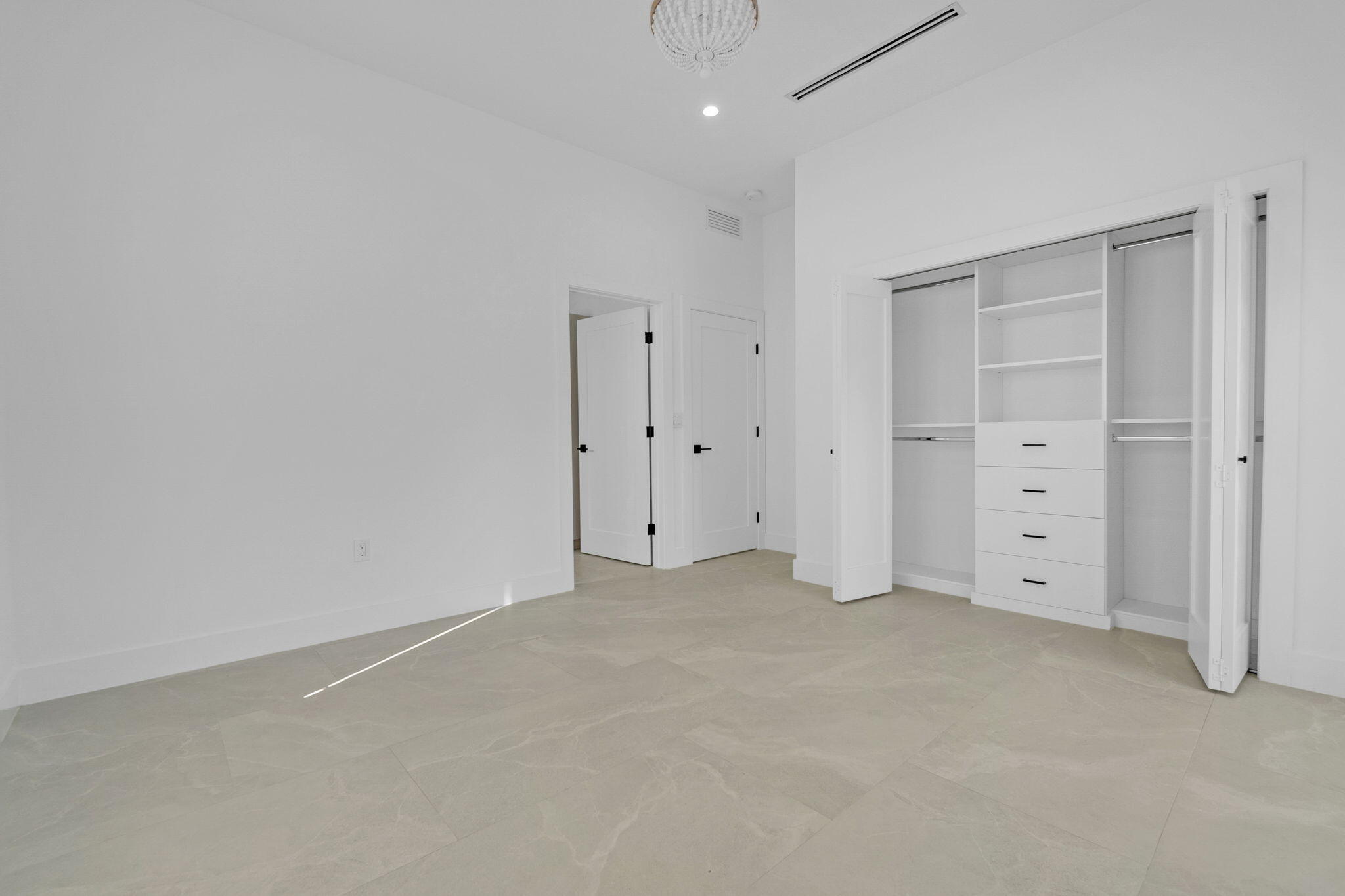 129 N Indies Drive Property Photo 16