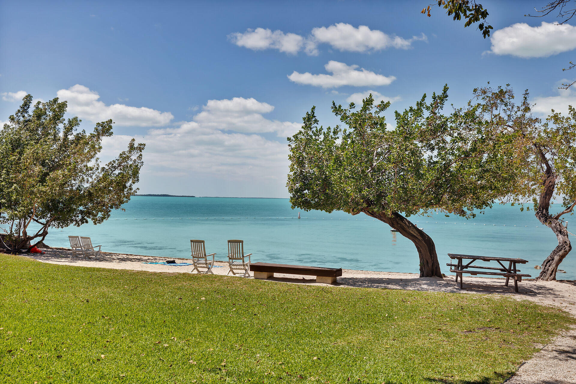 96000 Overseas Highway, B2 & 33' Boat Slip Property Photo 31
