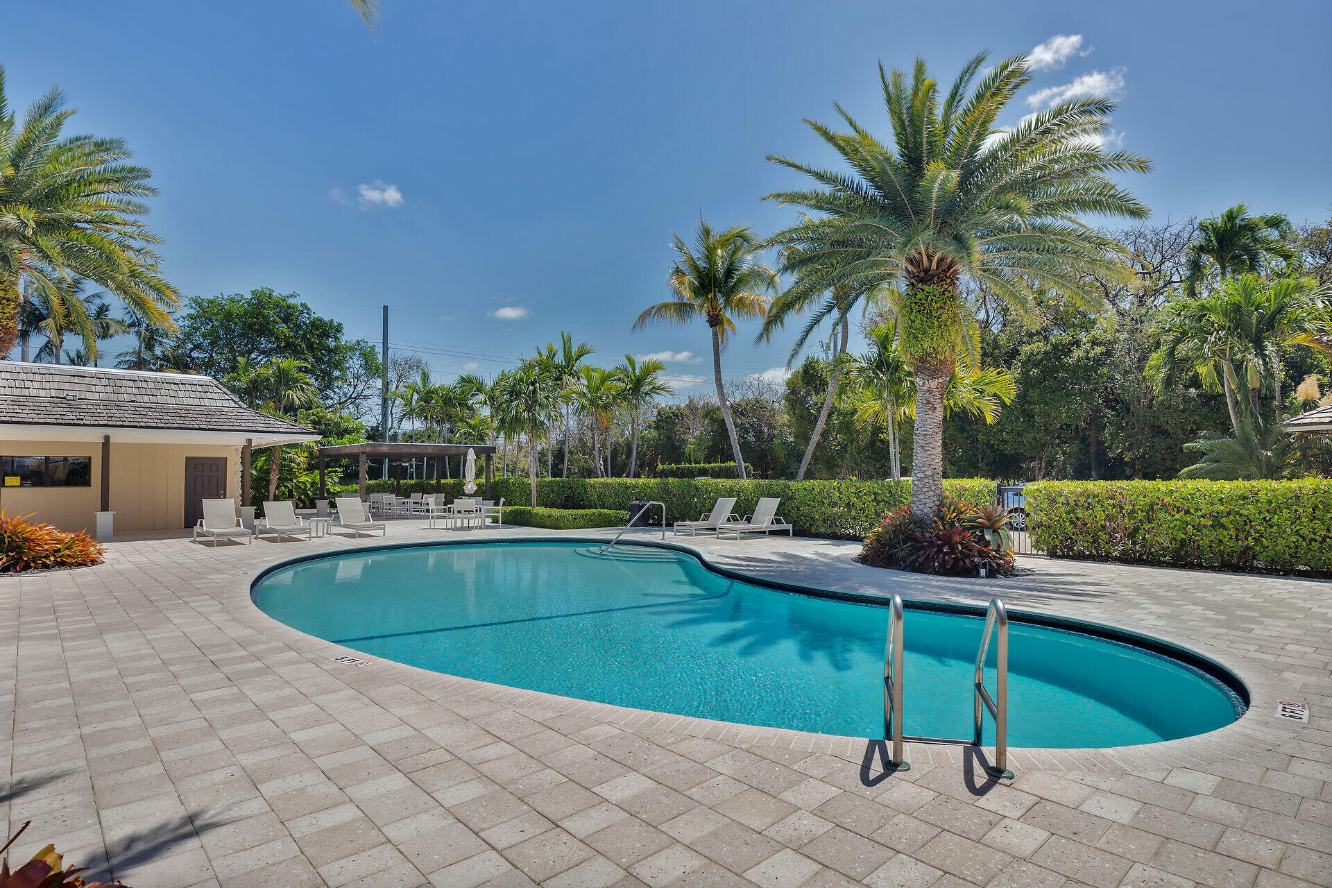 96000 Overseas Highway, B2 & 33' Boat Slip Property Photo 34