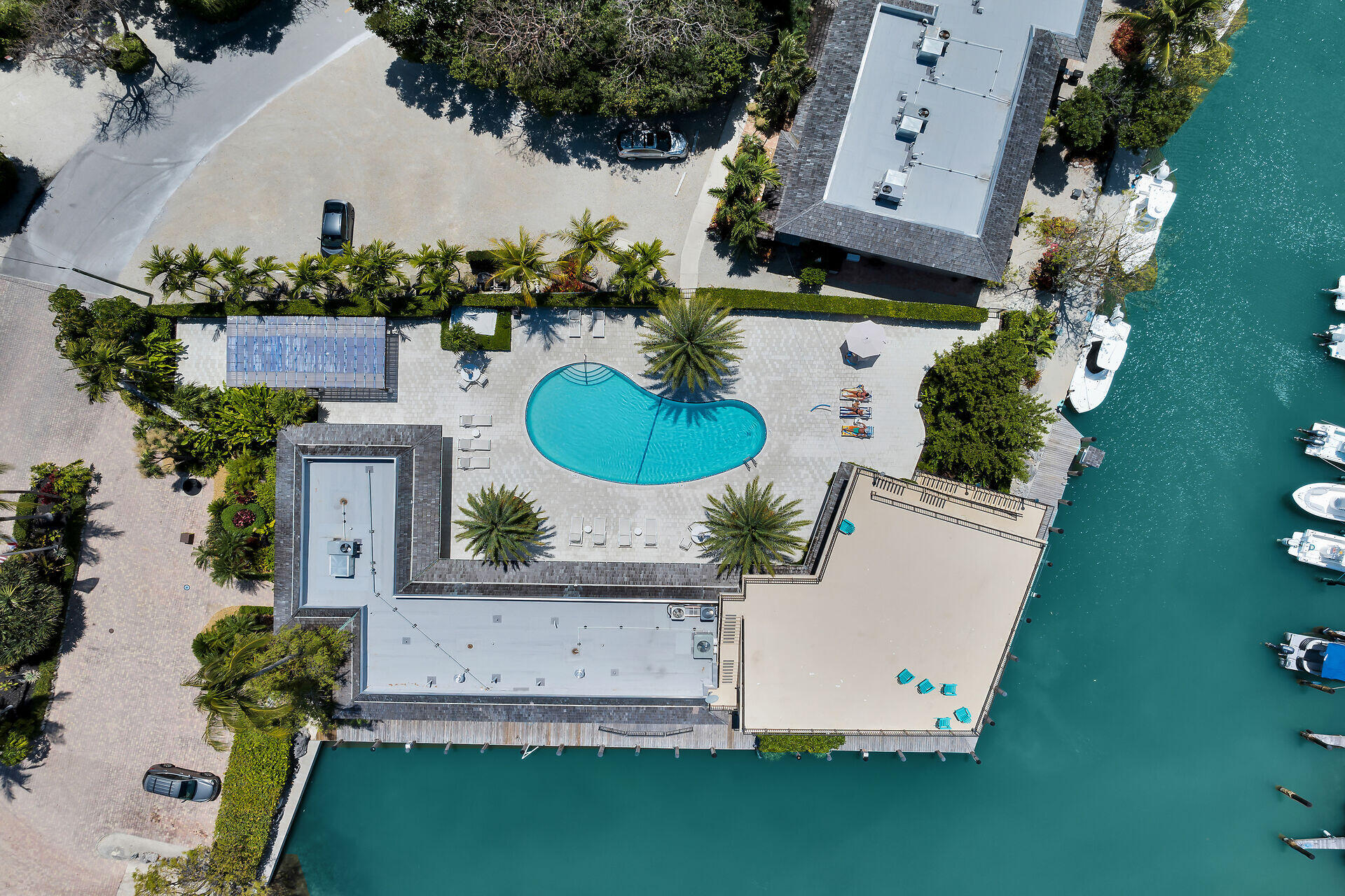 96000 Overseas Highway, B2 & 33' Boat Slip Property Photo 35