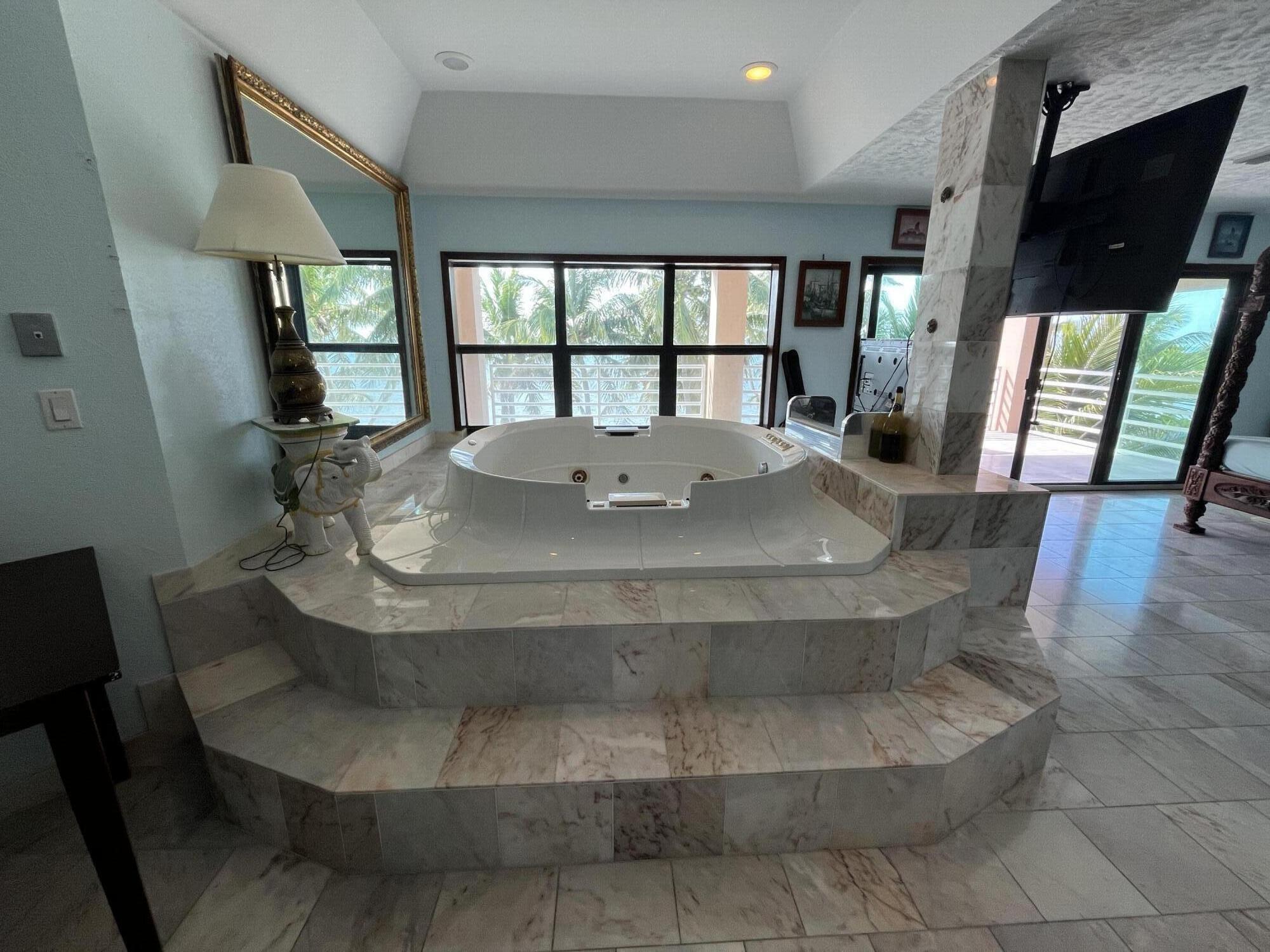 65890 Overseas Highway Property Photo 22