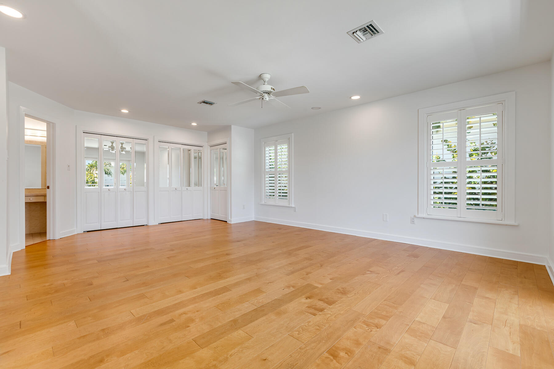 37 Evergreen Avenue Property Photo 13
