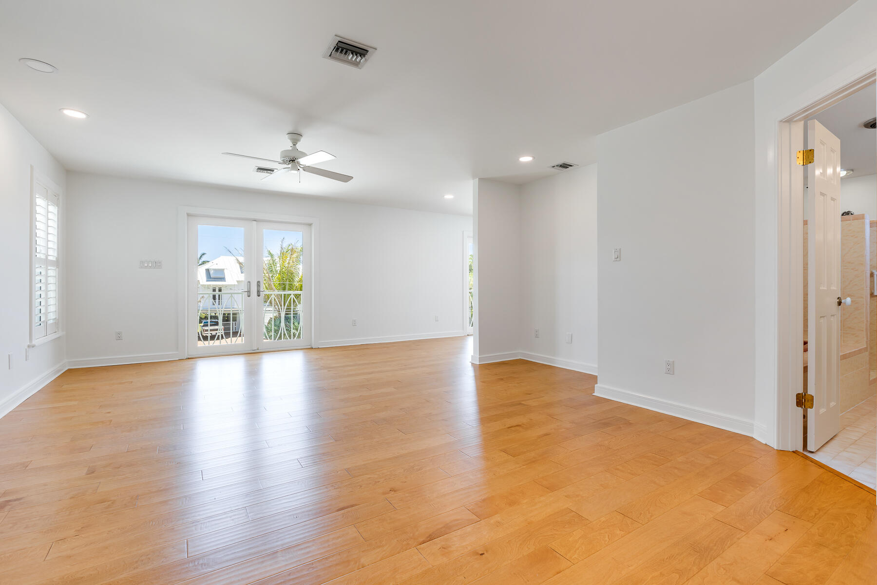 37 Evergreen Avenue Property Photo 14