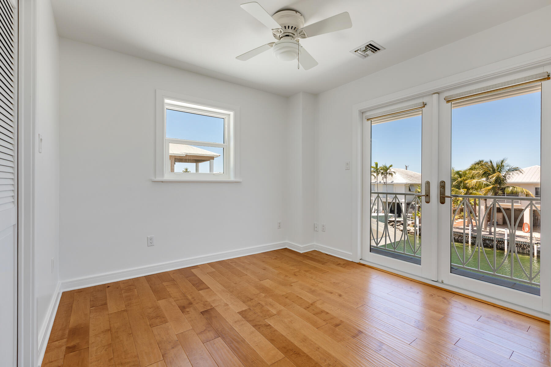 37 Evergreen Avenue Property Photo 20