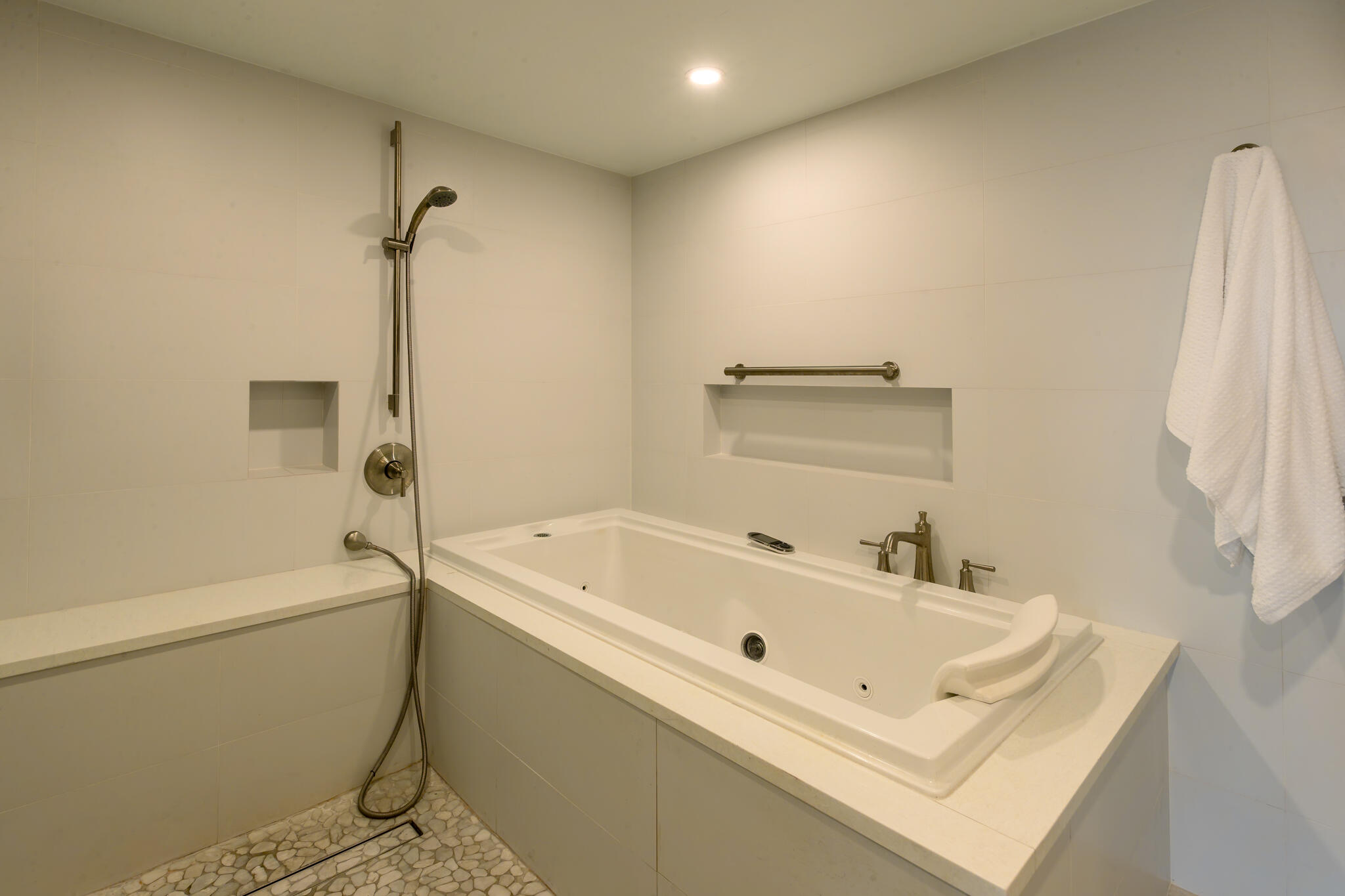 1800 Atlantic Boulevard, 410a Property Photo 21