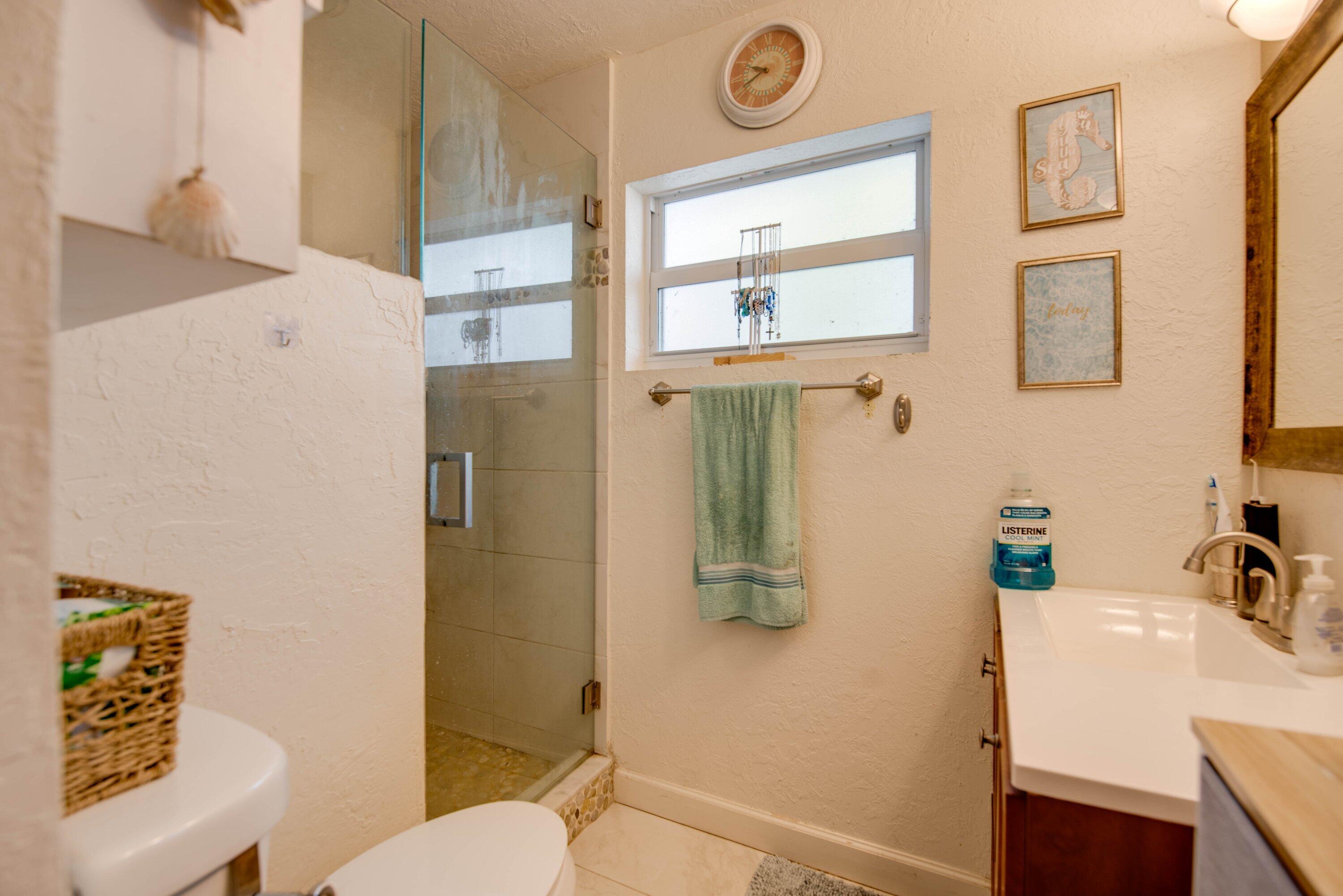 711 Sharon Place Property Photo 11