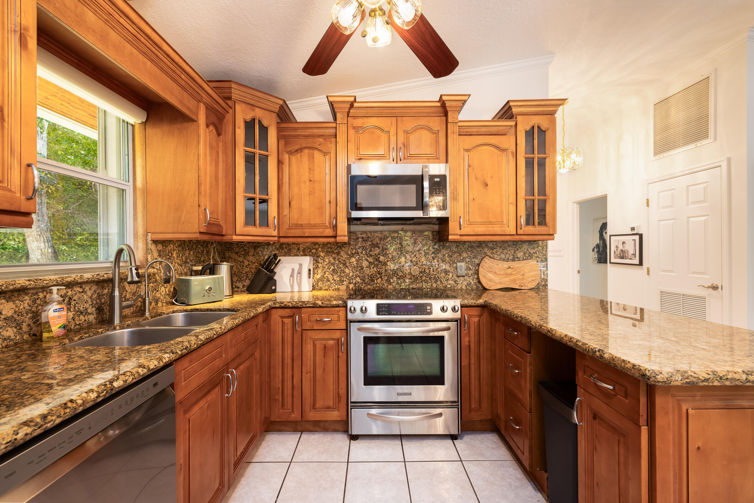125 S Rolling Hill Road Property Photo 10