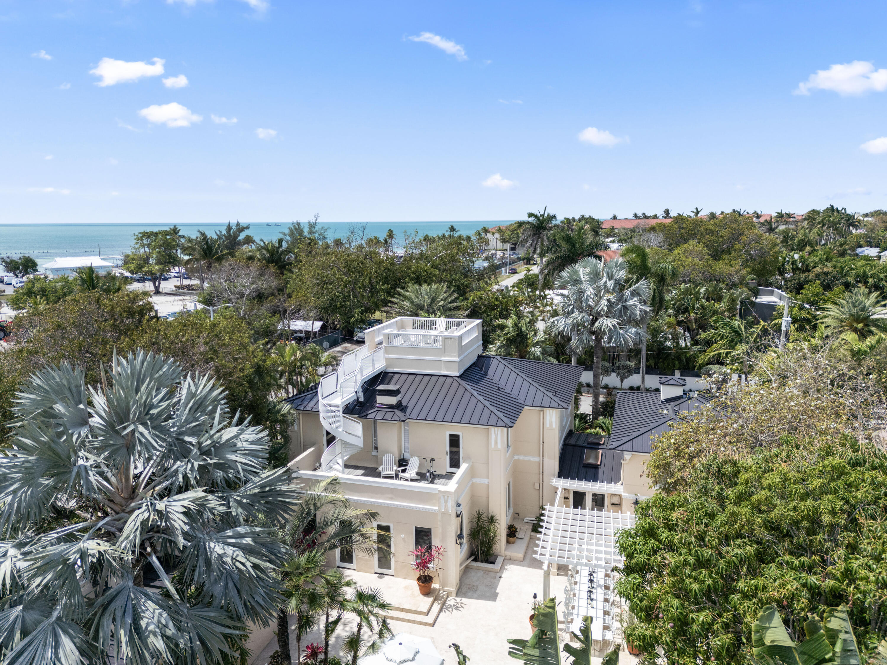 1101 Casa Marina Court Property Photo 3
