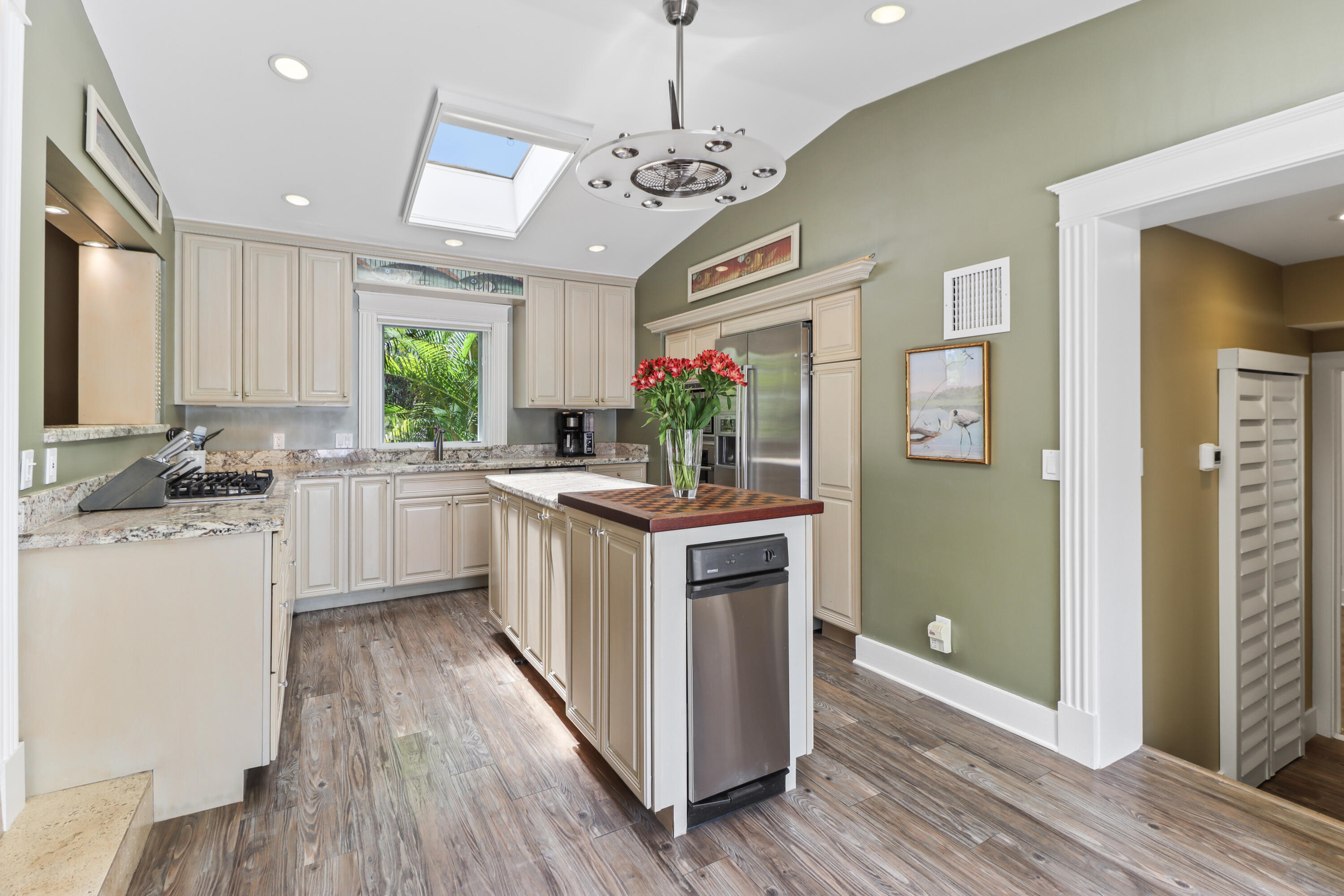 1101 Casa Marina Court Property Photo 16