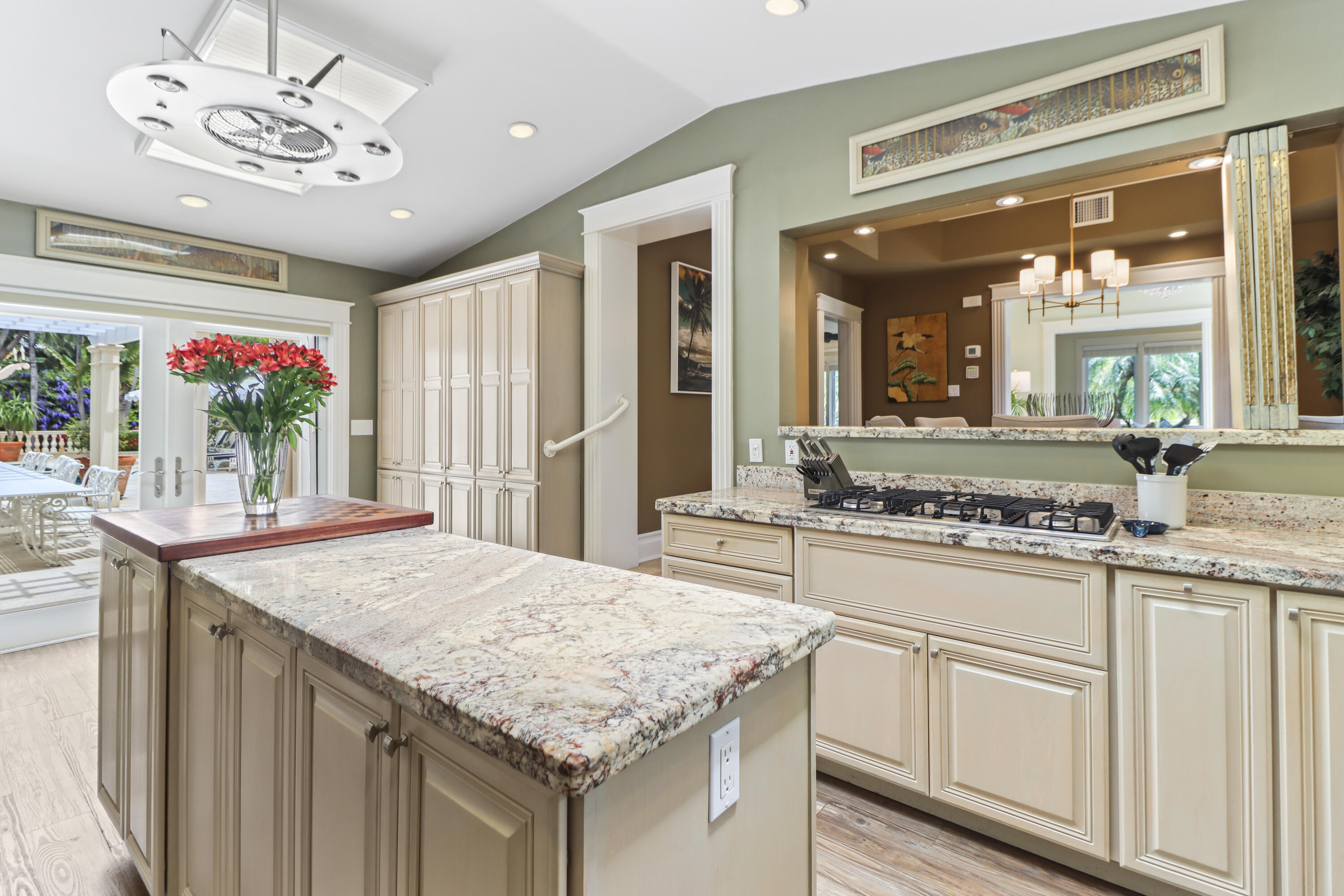 1101 Casa Marina Court Property Photo 17