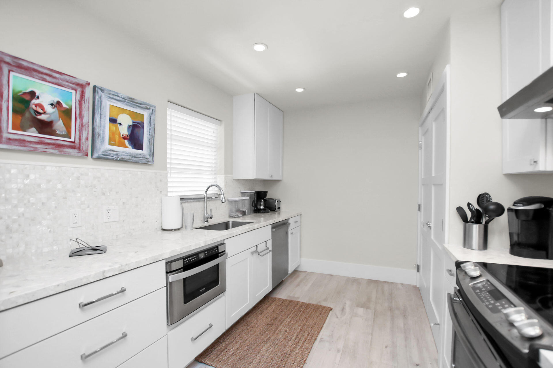 141 Aregood Lane, C1 Property Photo 8